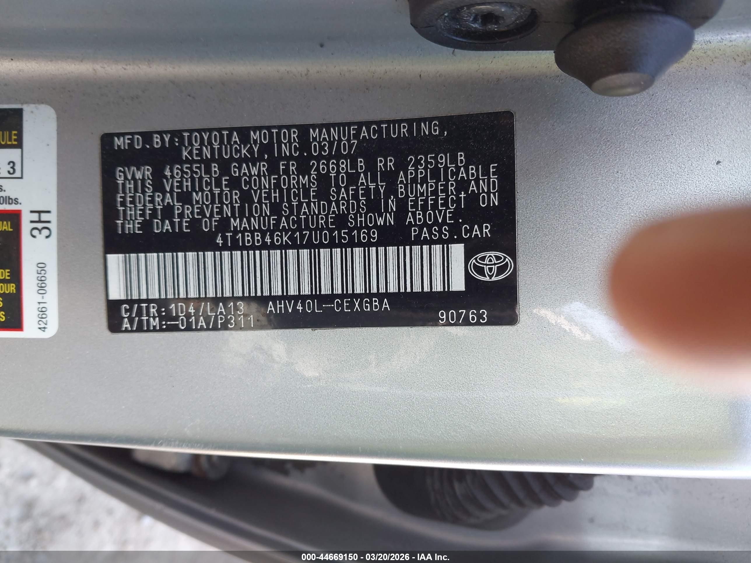 2007 Toyota Camry Hybrid   Silver vin: 4T1BB46K17U015169