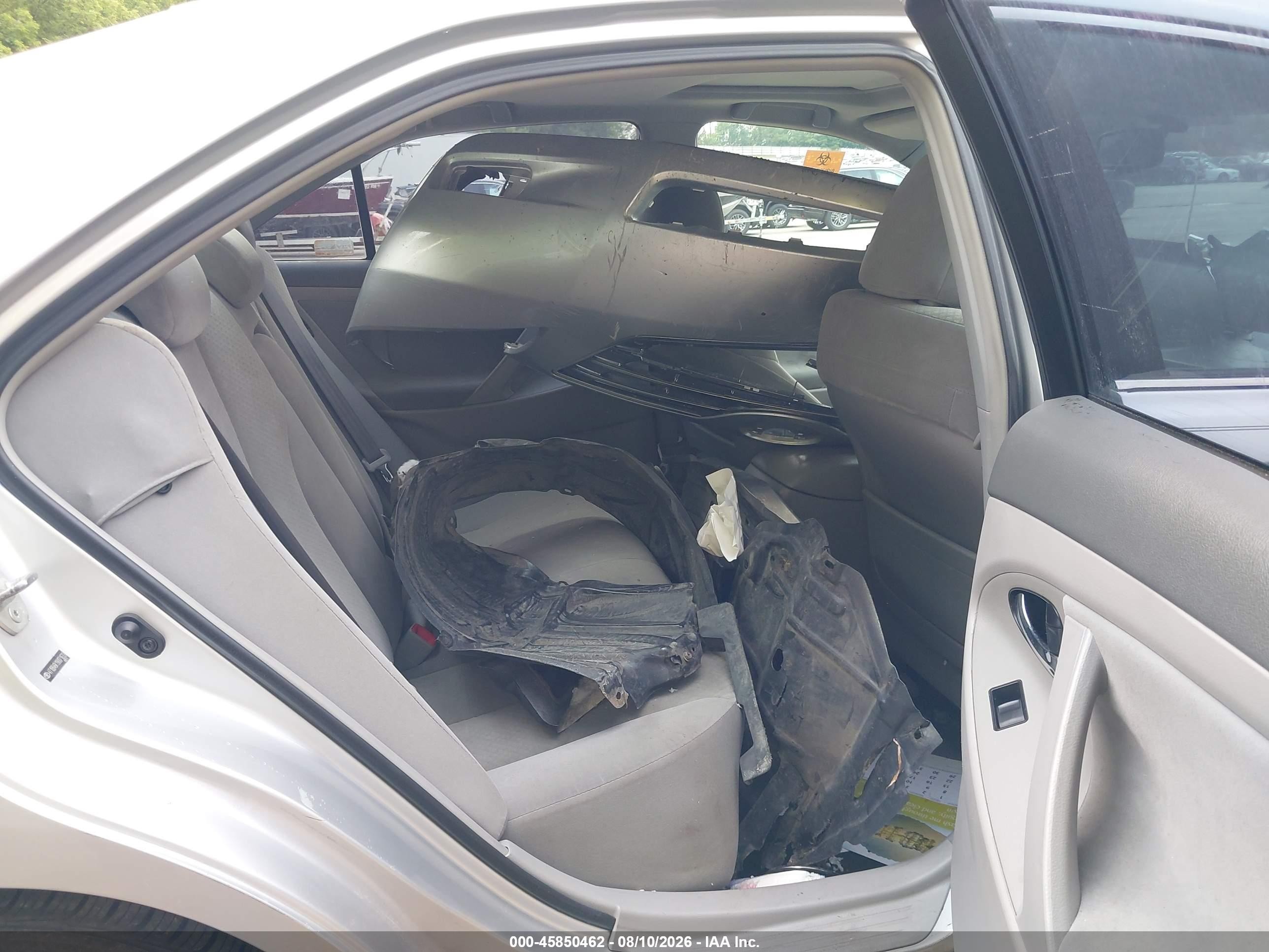 2009 Toyota Camry Hybrid   Silver vin: 4T1BB46K19U071633