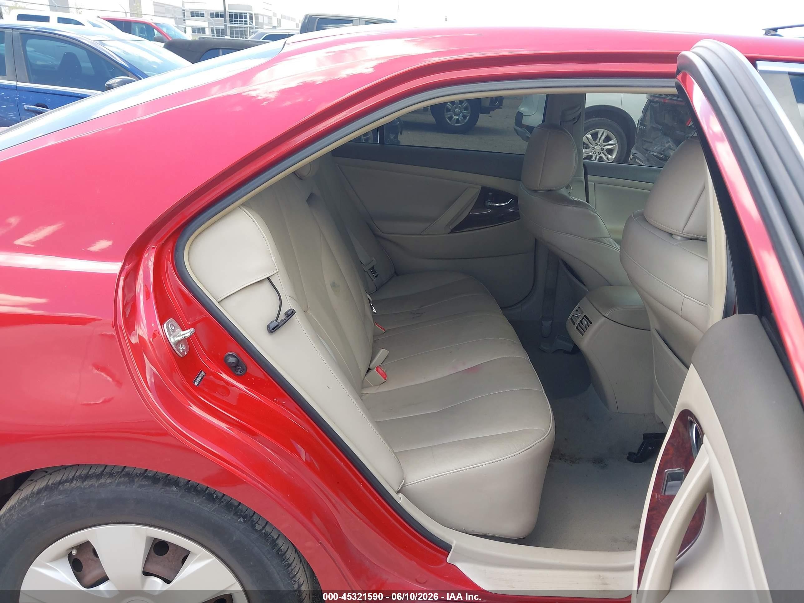 2009 Toyota Camry Hybrid   Red vin: 4T1BB46K19U078467