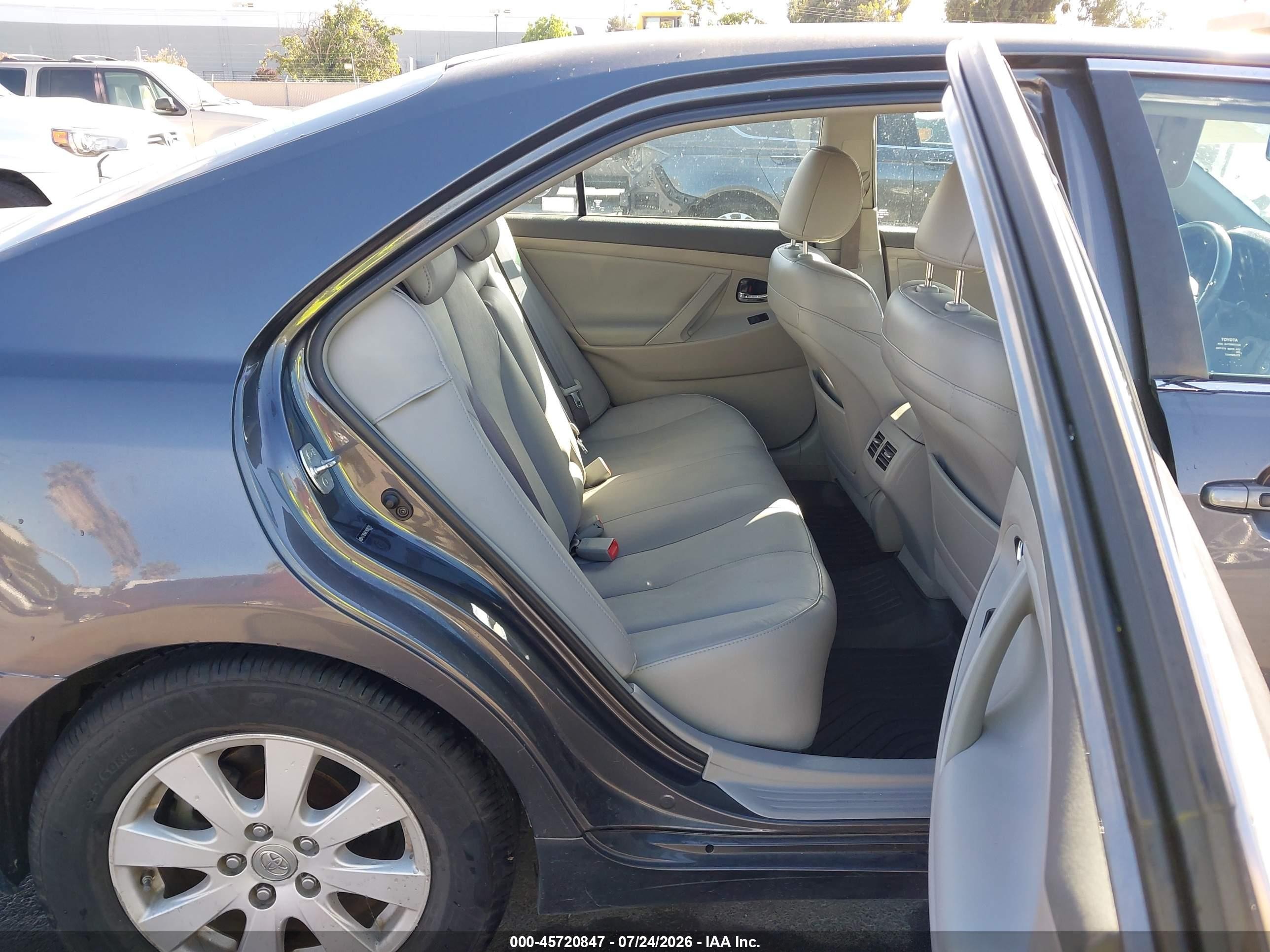 2009 Toyota Camry Hybrid   Gray vin: 4T1BB46K19U082793