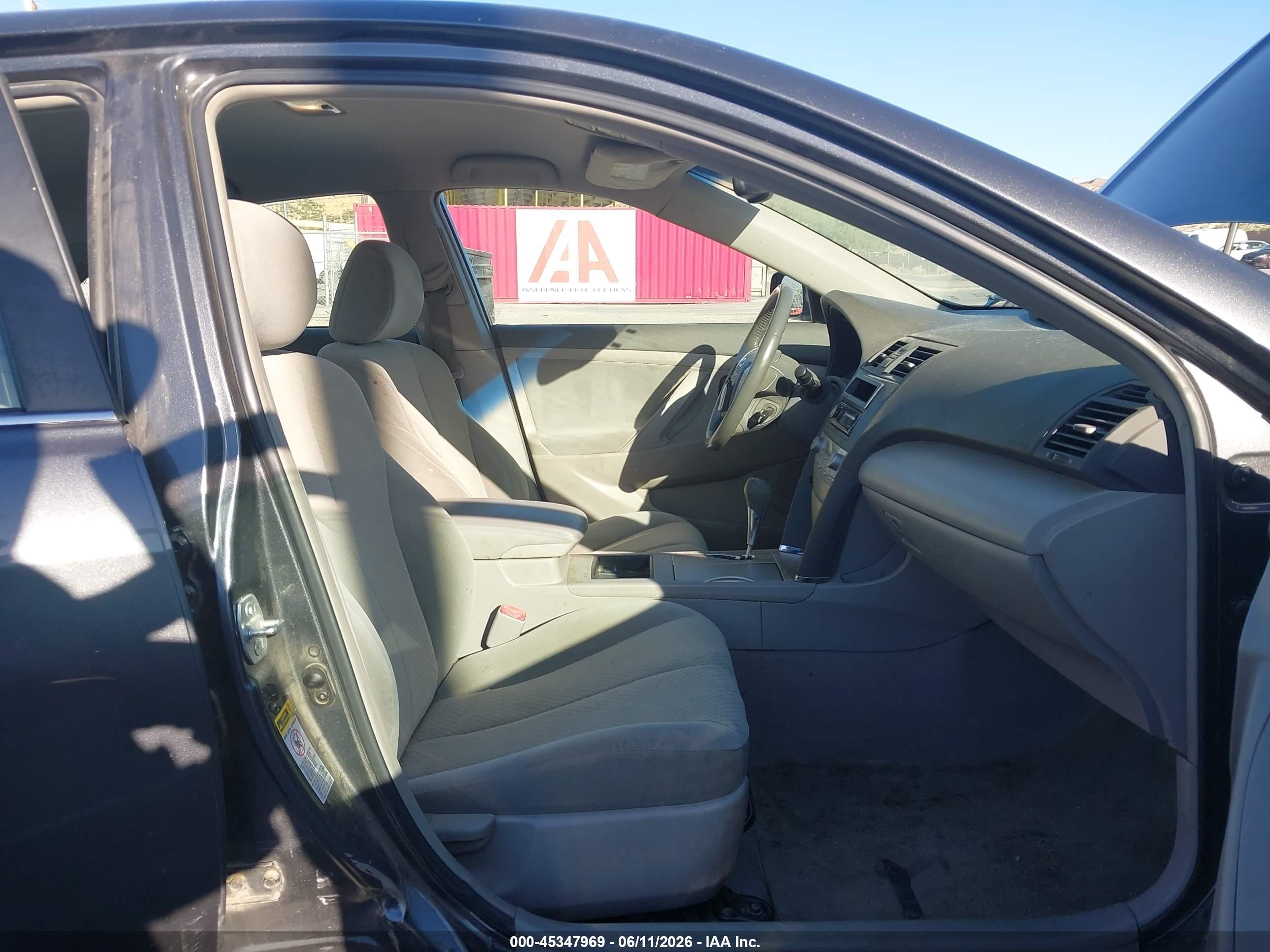 2008 Toyota Camry Hybrid   Серый vin: 4T1BB46K28U035657