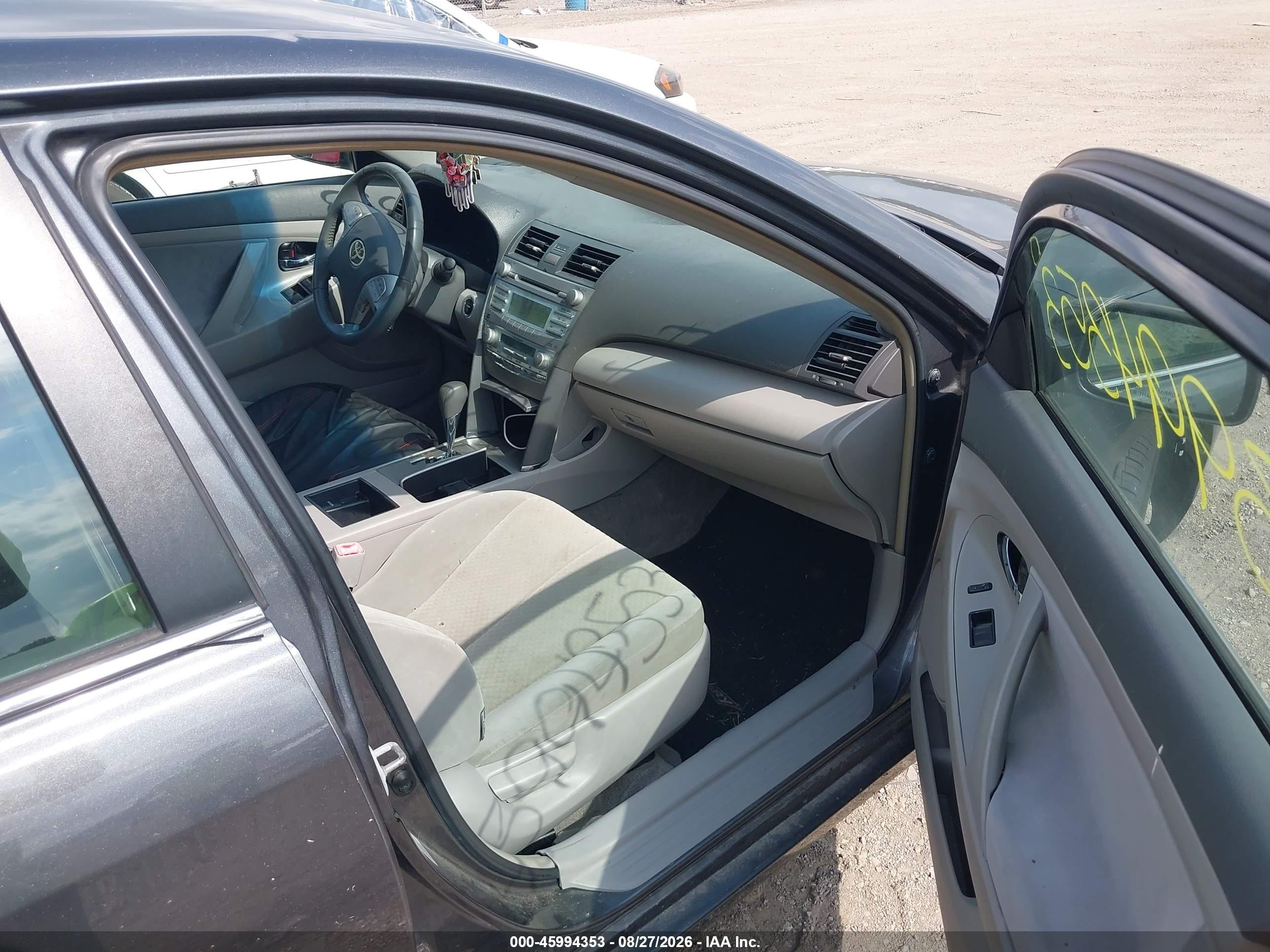 2008 Toyota Camry Hybrid   Gray vin: 4T1BB46K28U055780