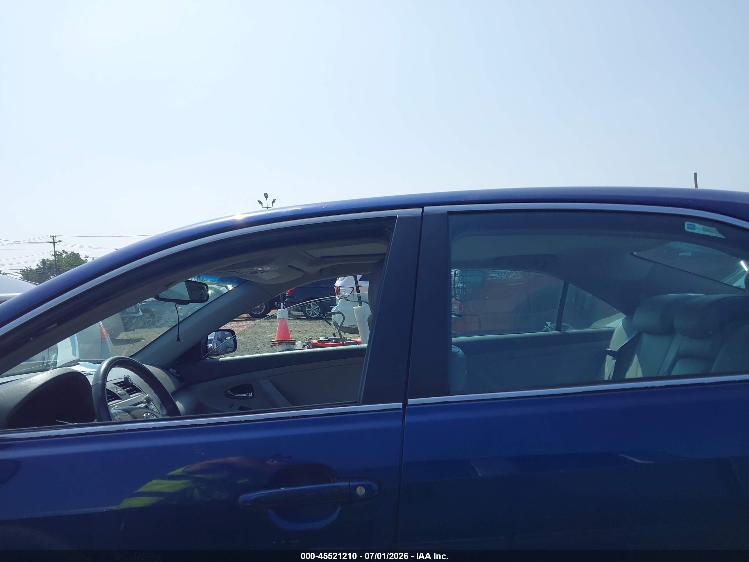 2009 Toyota Camry Hybrid   Blue vin: 4T1BB46K29U092605