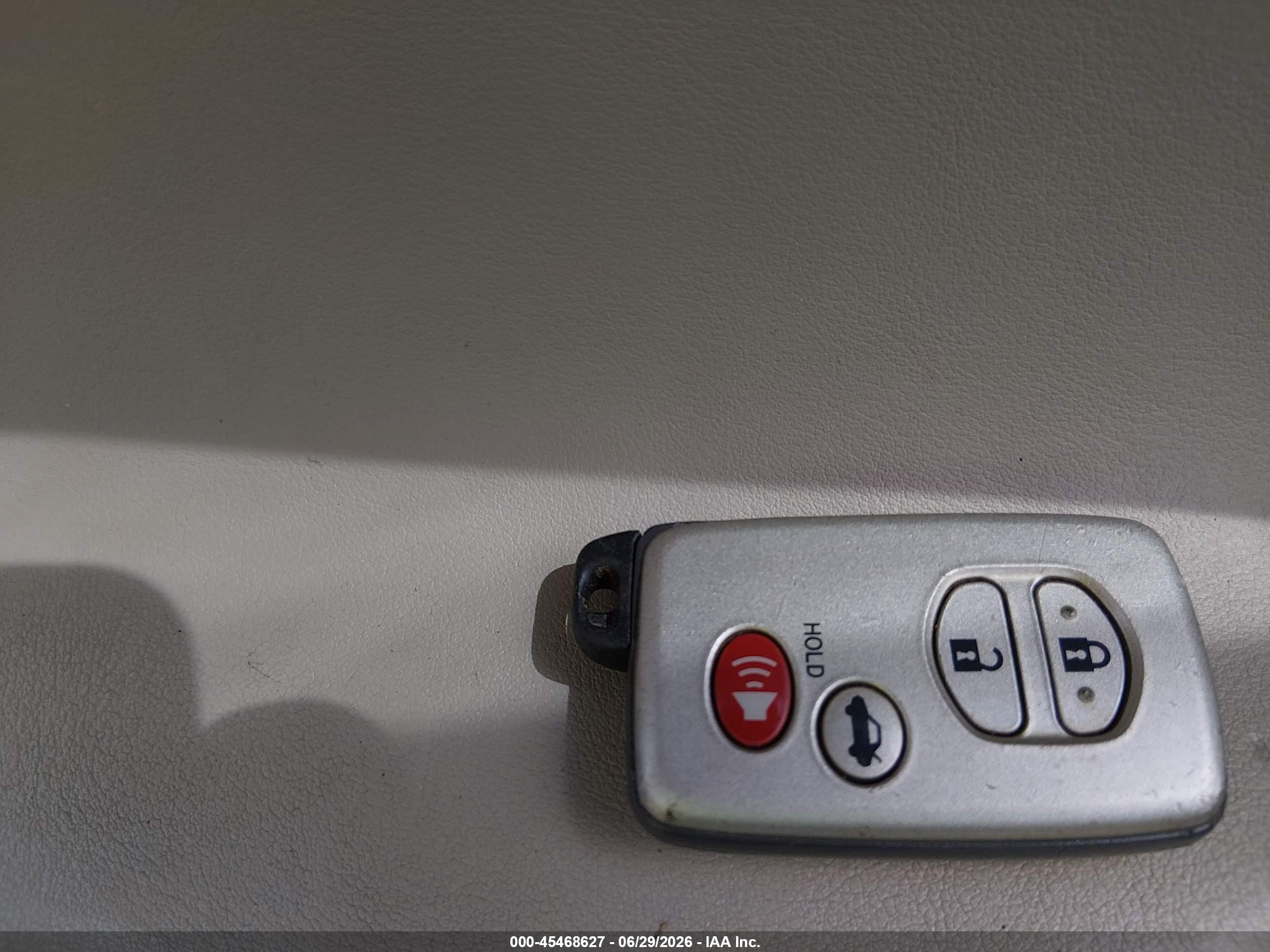 2007 Toyota Camry Hybrid   White vin: 4T1BB46K37U023161