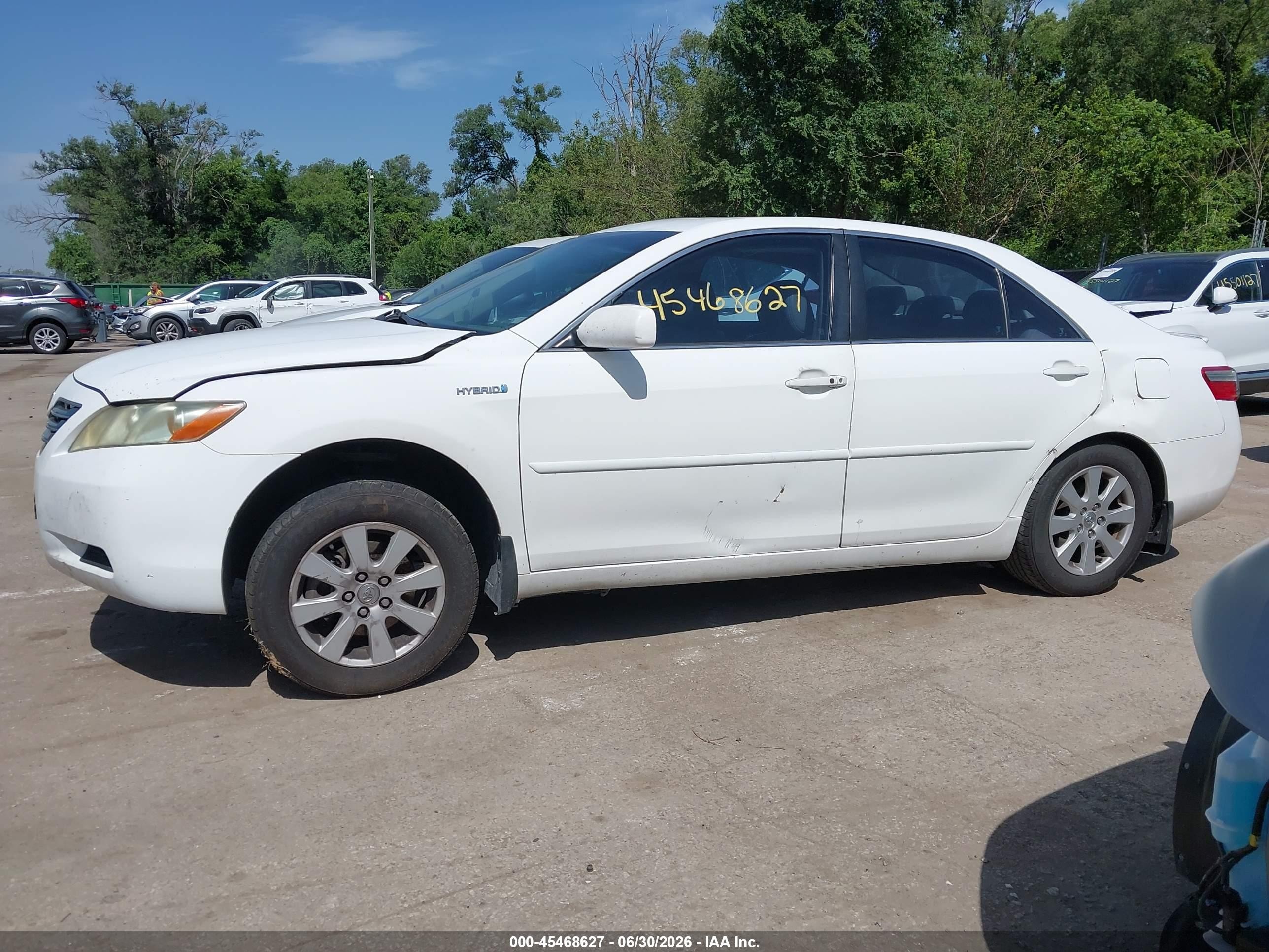2007 Toyota Camry Hybrid   White vin: 4T1BB46K37U023161