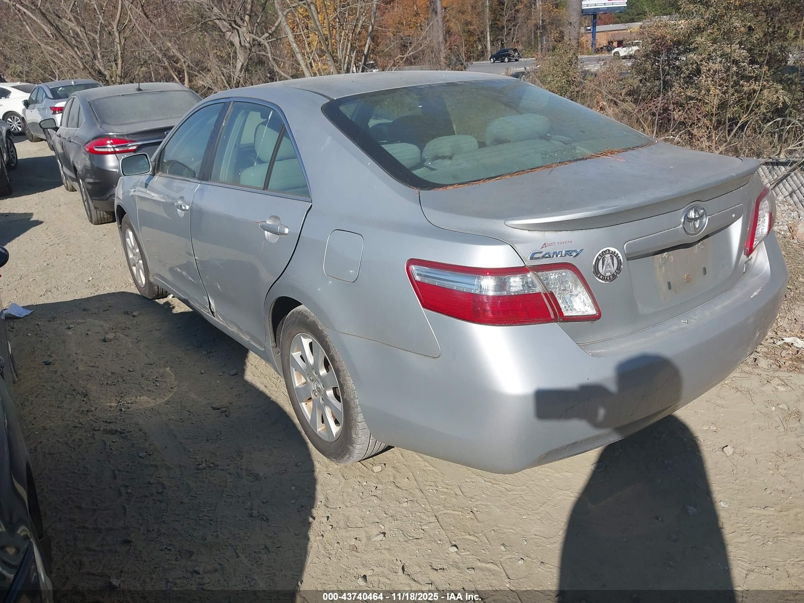 2007 Toyota Camry Hybrid   Silver vin: 4T1BB46K37U027937