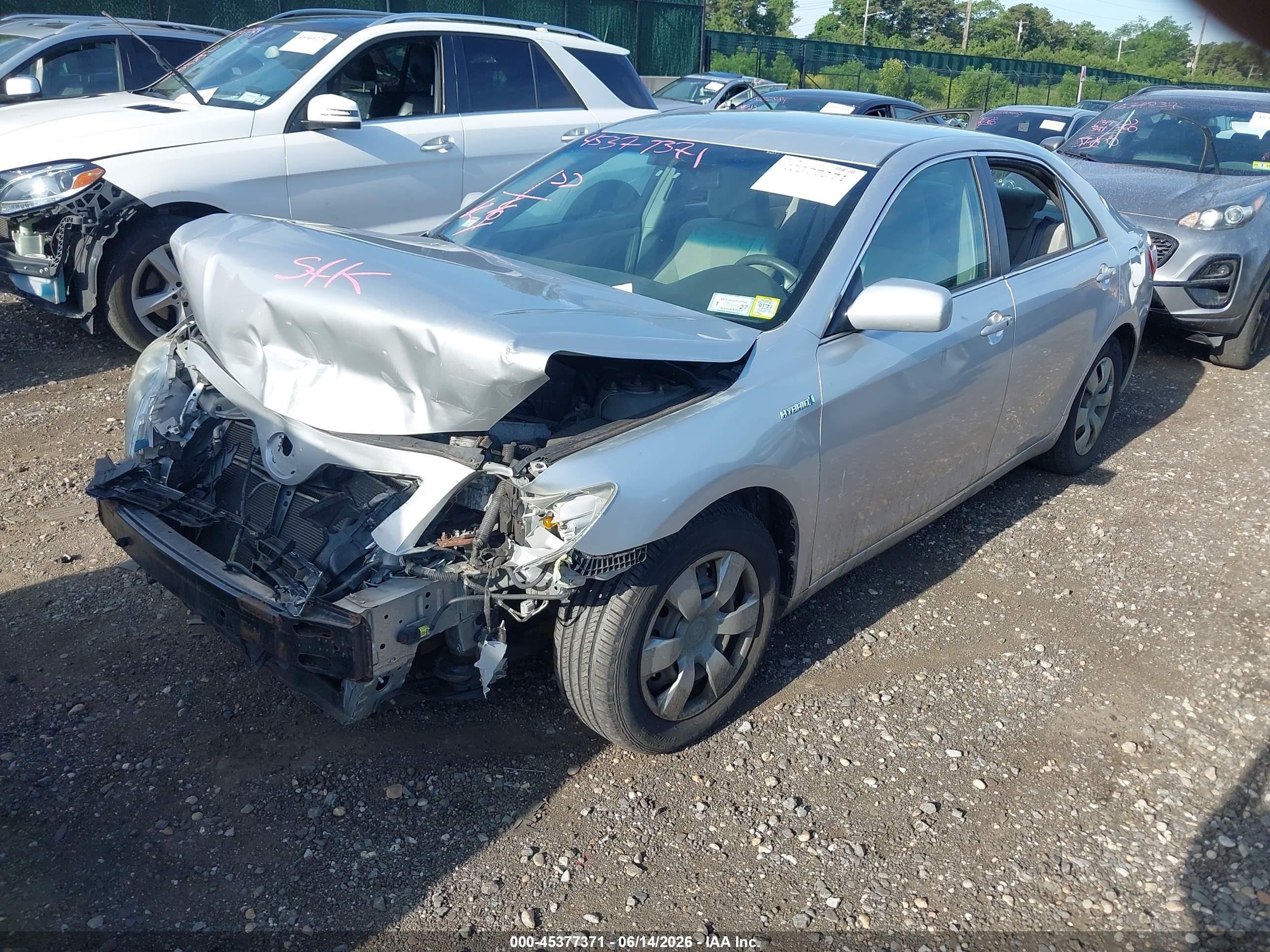 2008 Toyota Camry Hybrid   Silver vin: 4T1BB46K38U045677