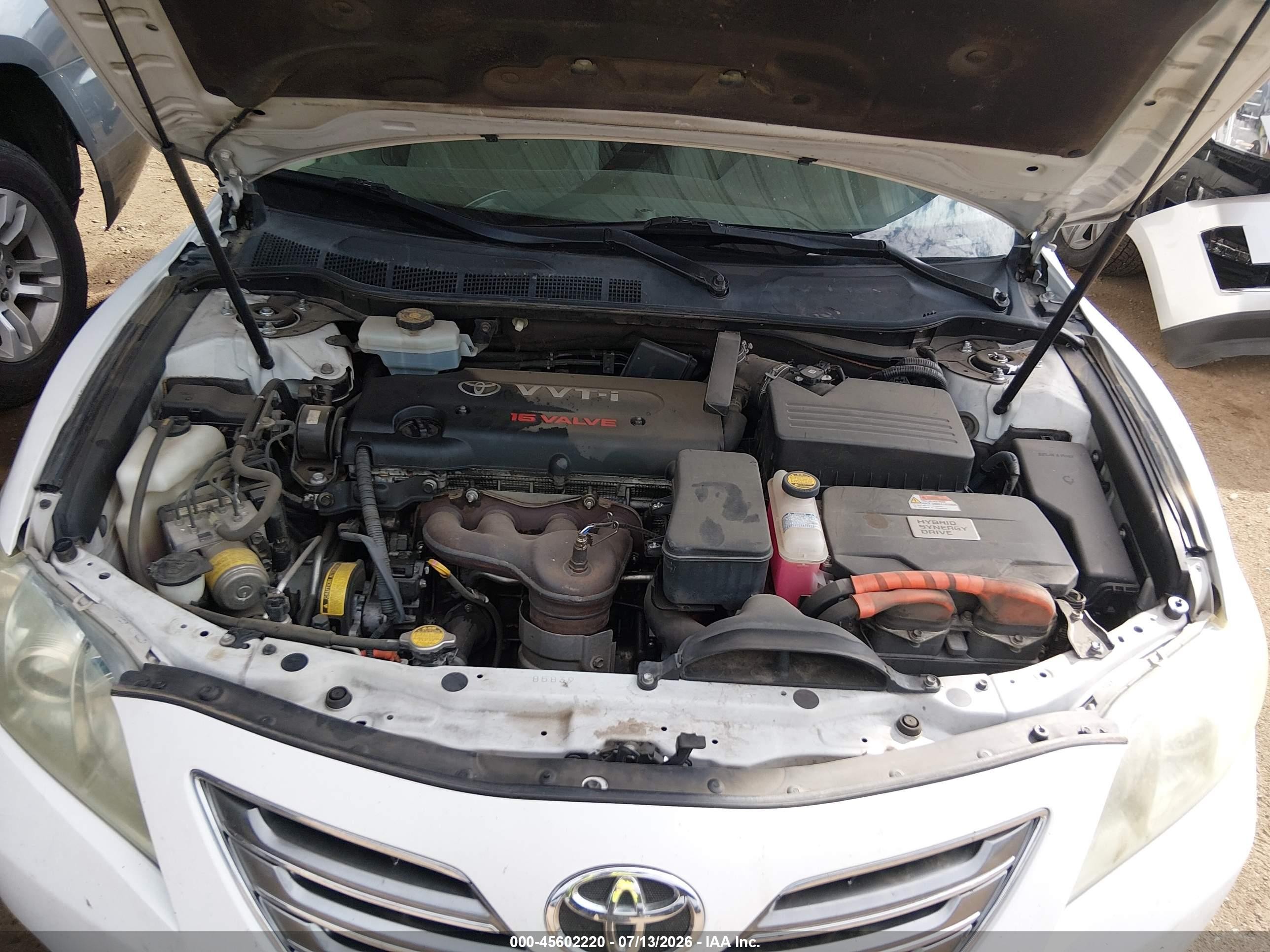 2008 Toyota Camry Hybrid   White vin: 4T1BB46K38U055948