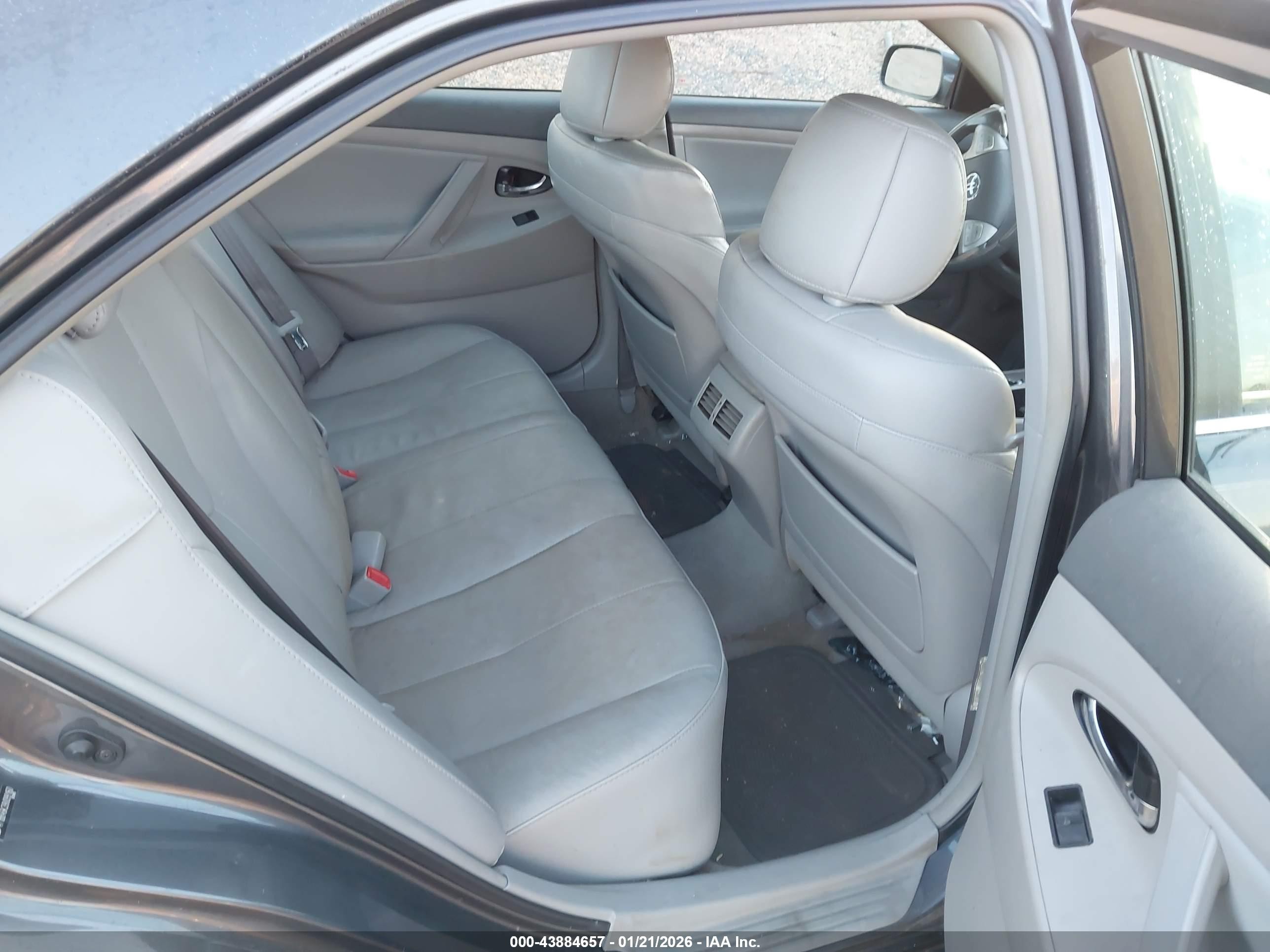 2009 Toyota Camry Hybrid   Gray vin: 4T1BB46K39U099160