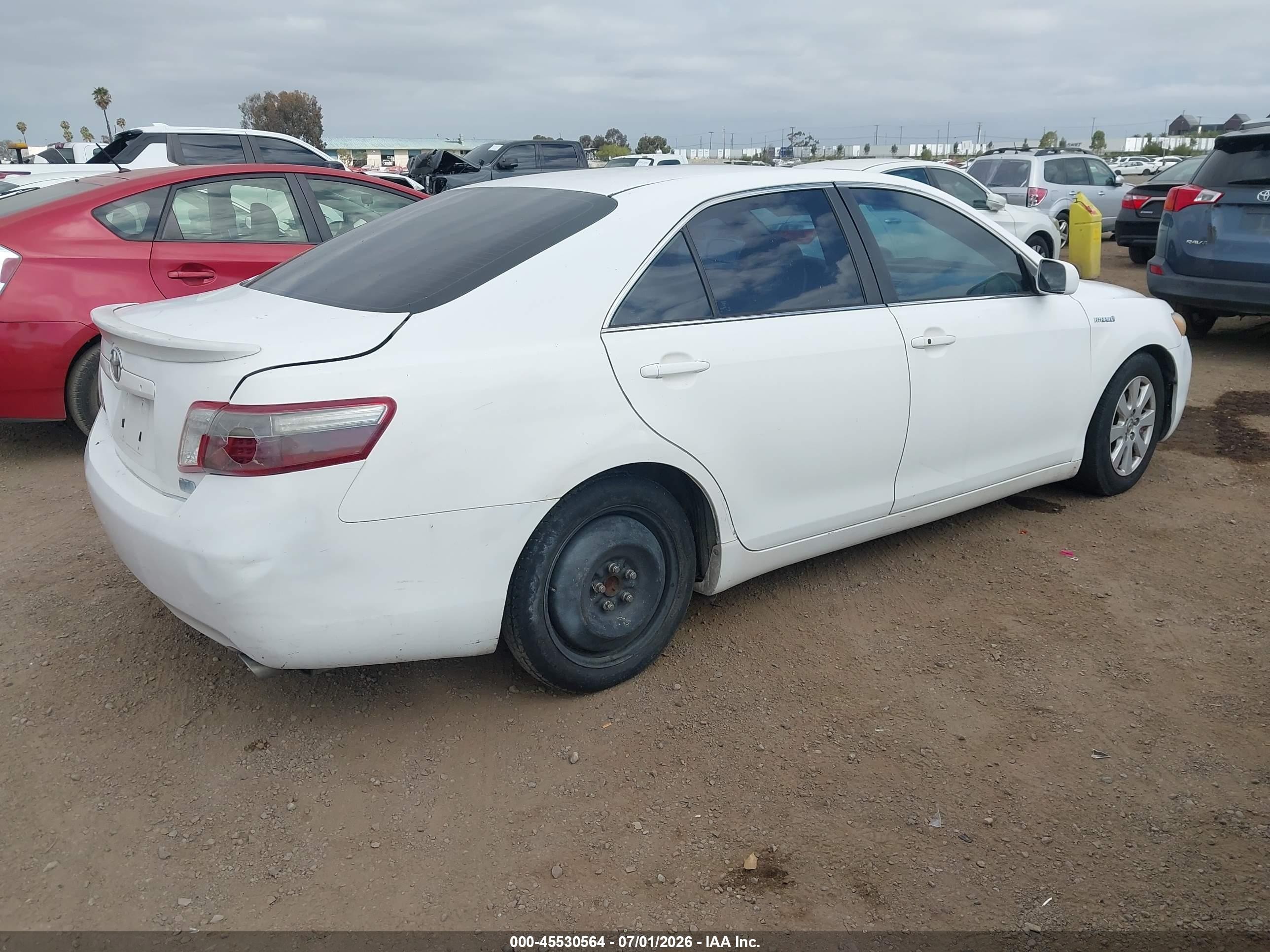 2007 Toyota Camry Hybrid   White vin: 4T1BB46K47U002187