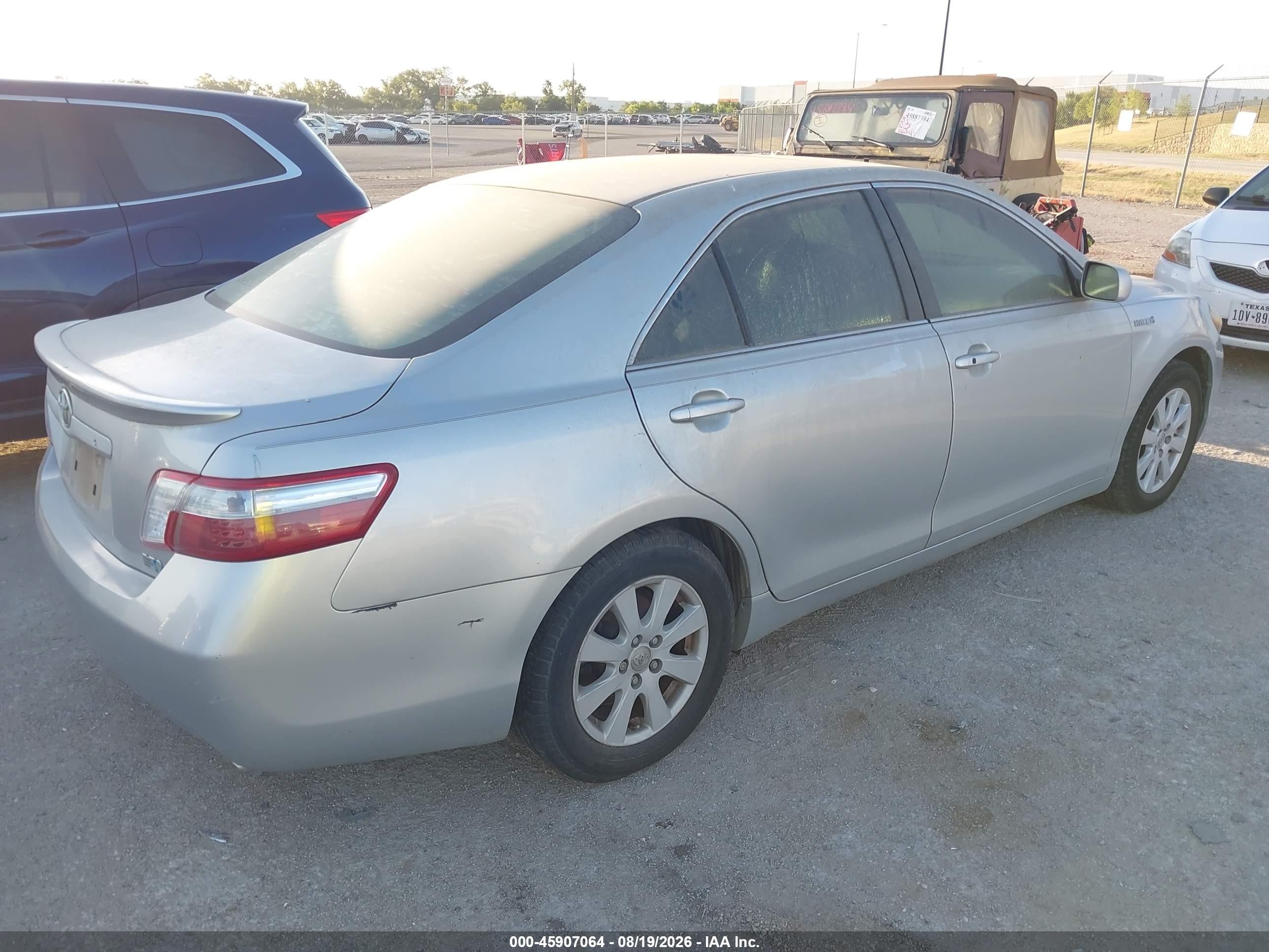 2007 Toyota Camry Hybrid   Silver vin: 4T1BB46K47U028210