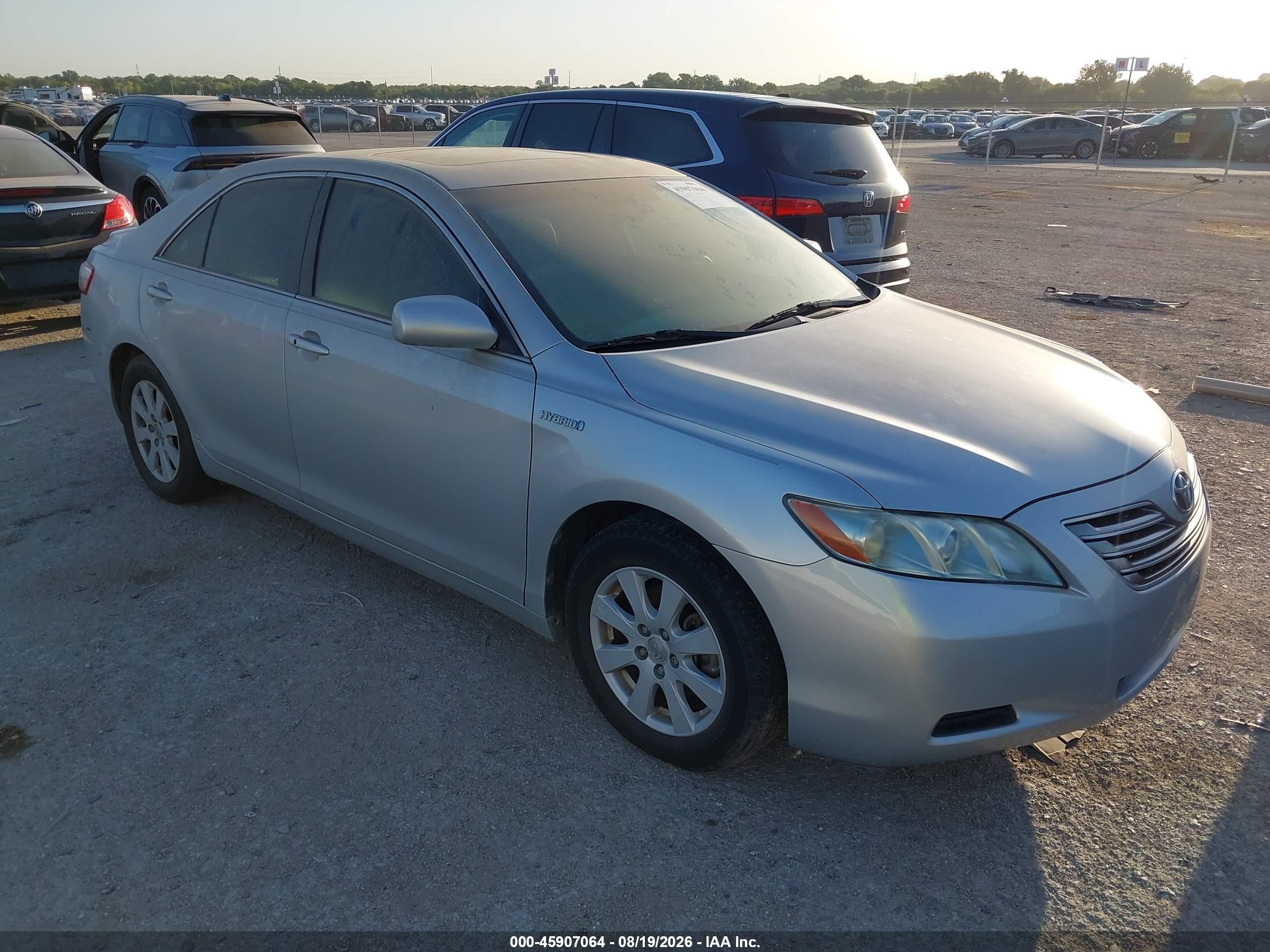2007 Toyota Camry Hybrid   Silver vin: 4T1BB46K47U028210