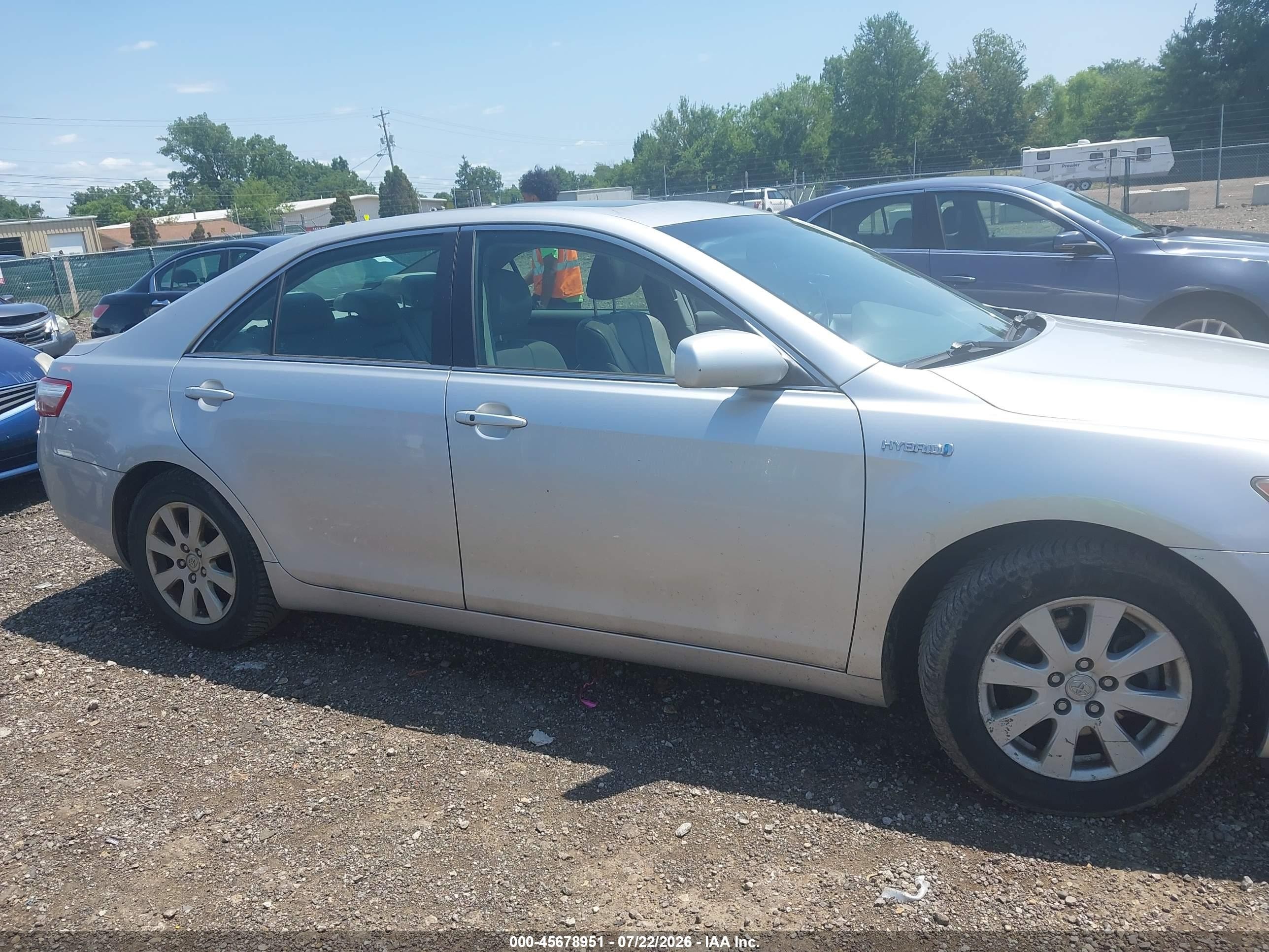 2008 Toyota Camry Hybrid Silver vin: 4T1BB46K48U031870