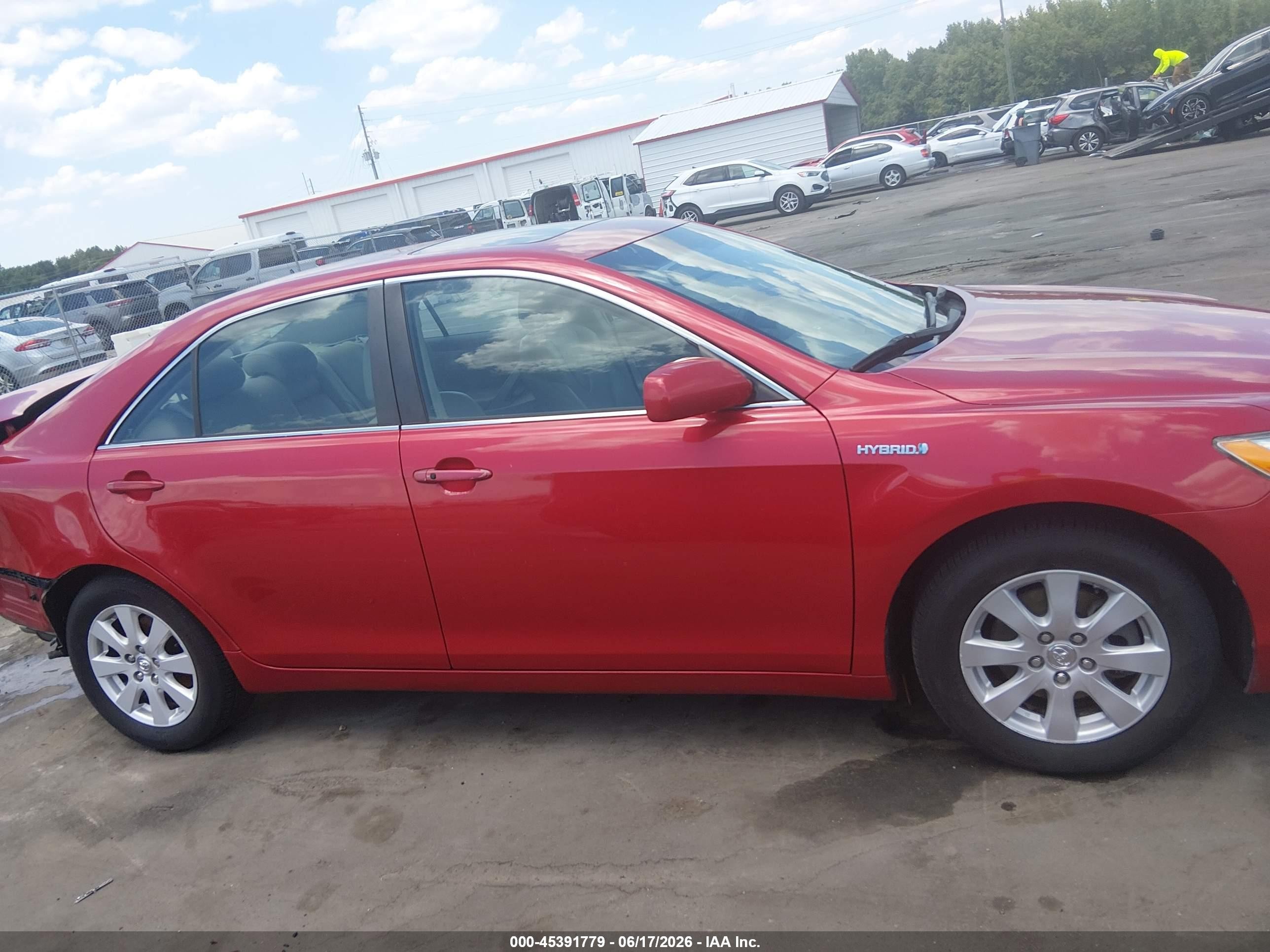 2009 Toyota Camry Hybrid   Red vin: 4T1BB46K49U063672