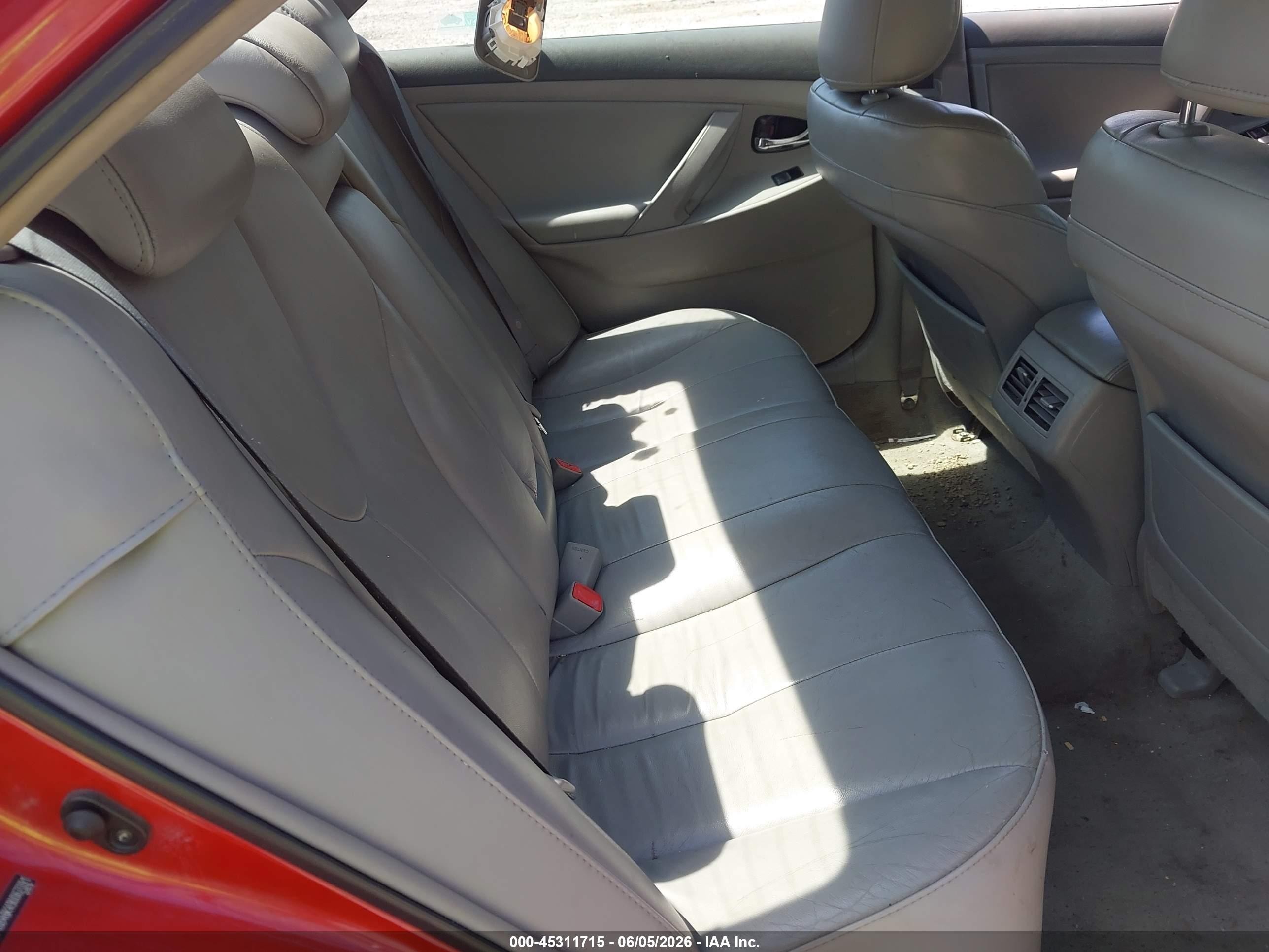 2009 Toyota Camry Hybrid   Red vin: 4T1BB46K49U067091
