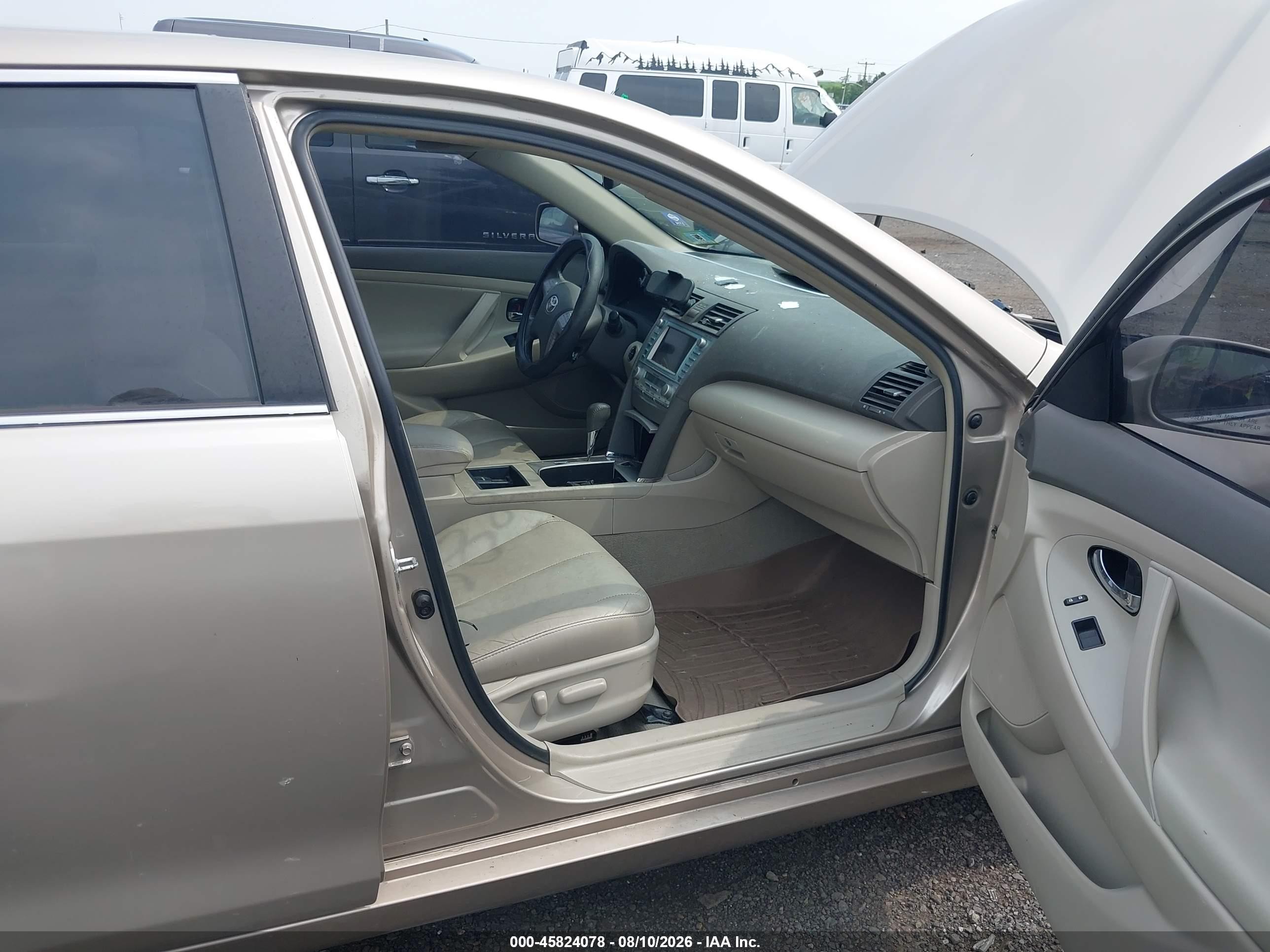 2009 Toyota Camry Hybrid   Gold vin: 4T1BB46K49U084344