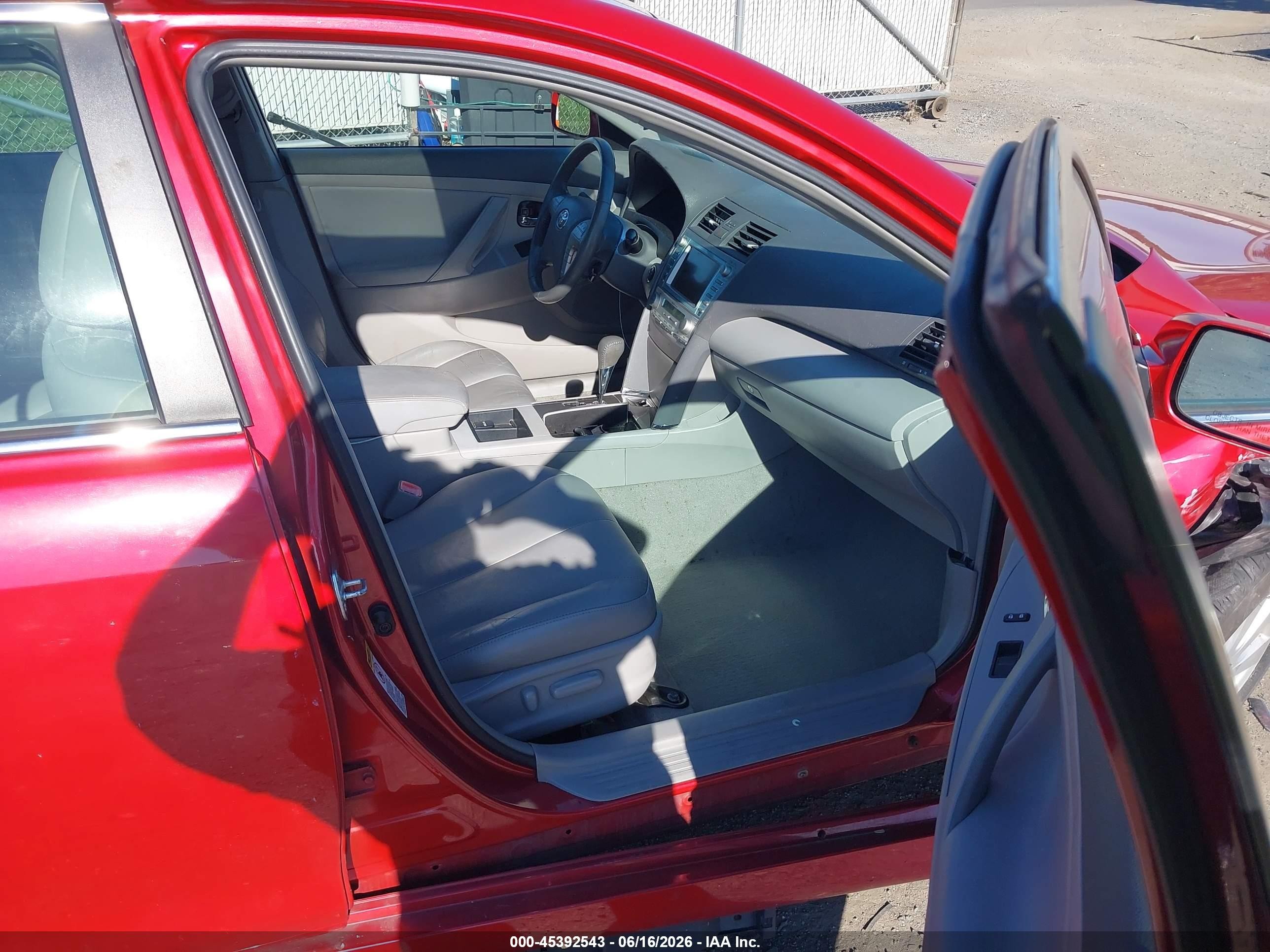 2009 Toyota Camry Hybrid   Red vin: 4T1BB46K49U085204