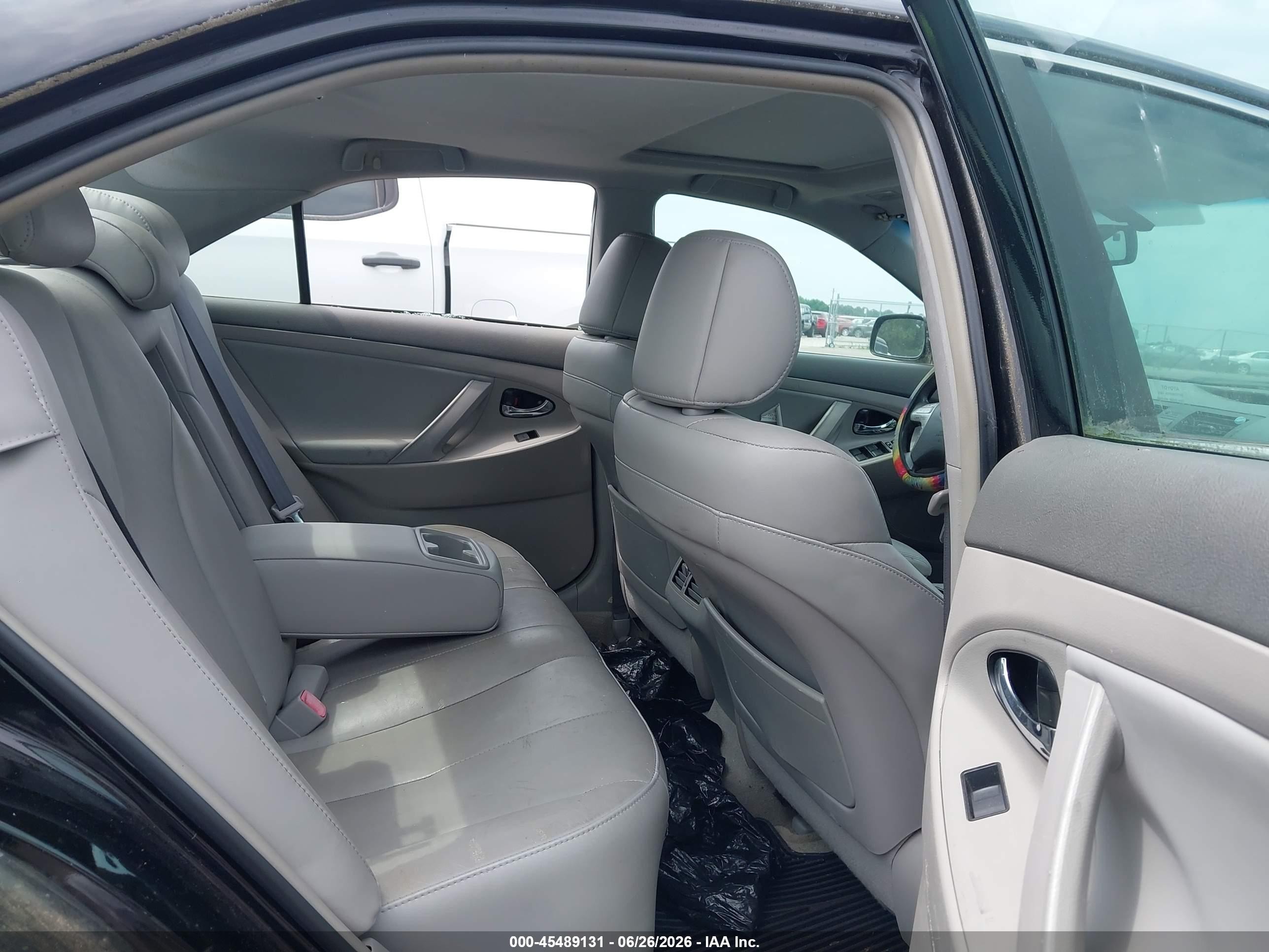 2009 Toyota Camry Hybrid   Black vin: 4T1BB46K49U098082