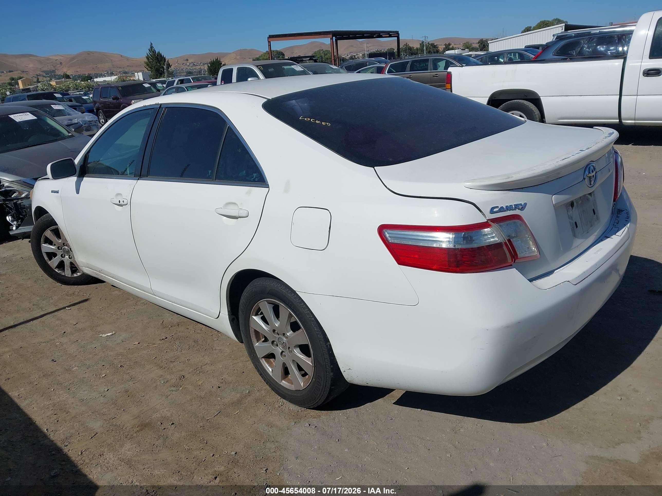 2009 Toyota Camry Hybrid   White vin: 4T1BB46K59U072073