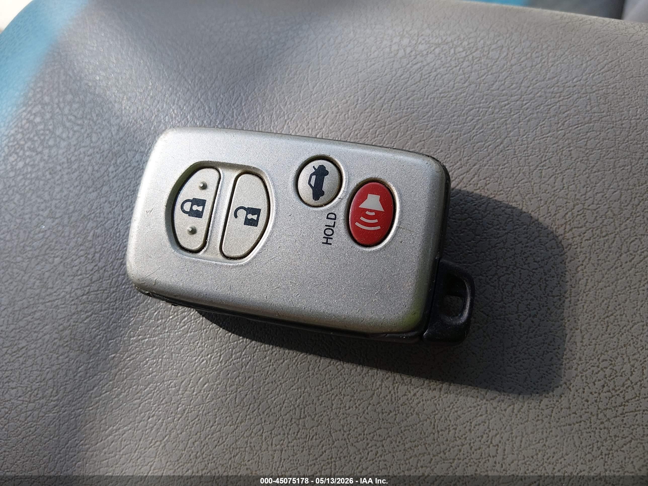 2009 Toyota Camry Hybrid   Red vin: 4T1BB46K59U097152
