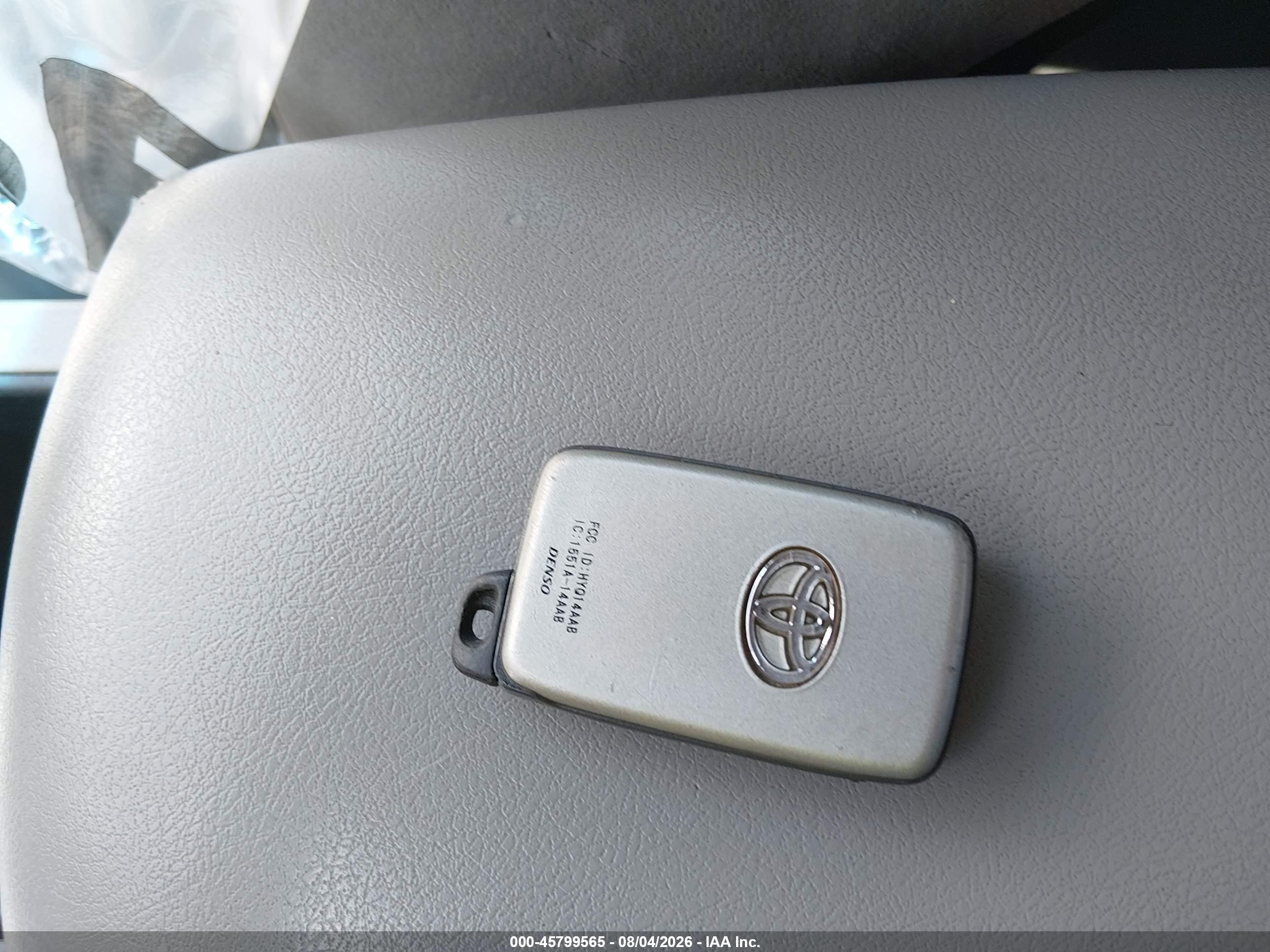 2009 Toyota Camry Hybrid   White vin: 4T1BB46K59U098673