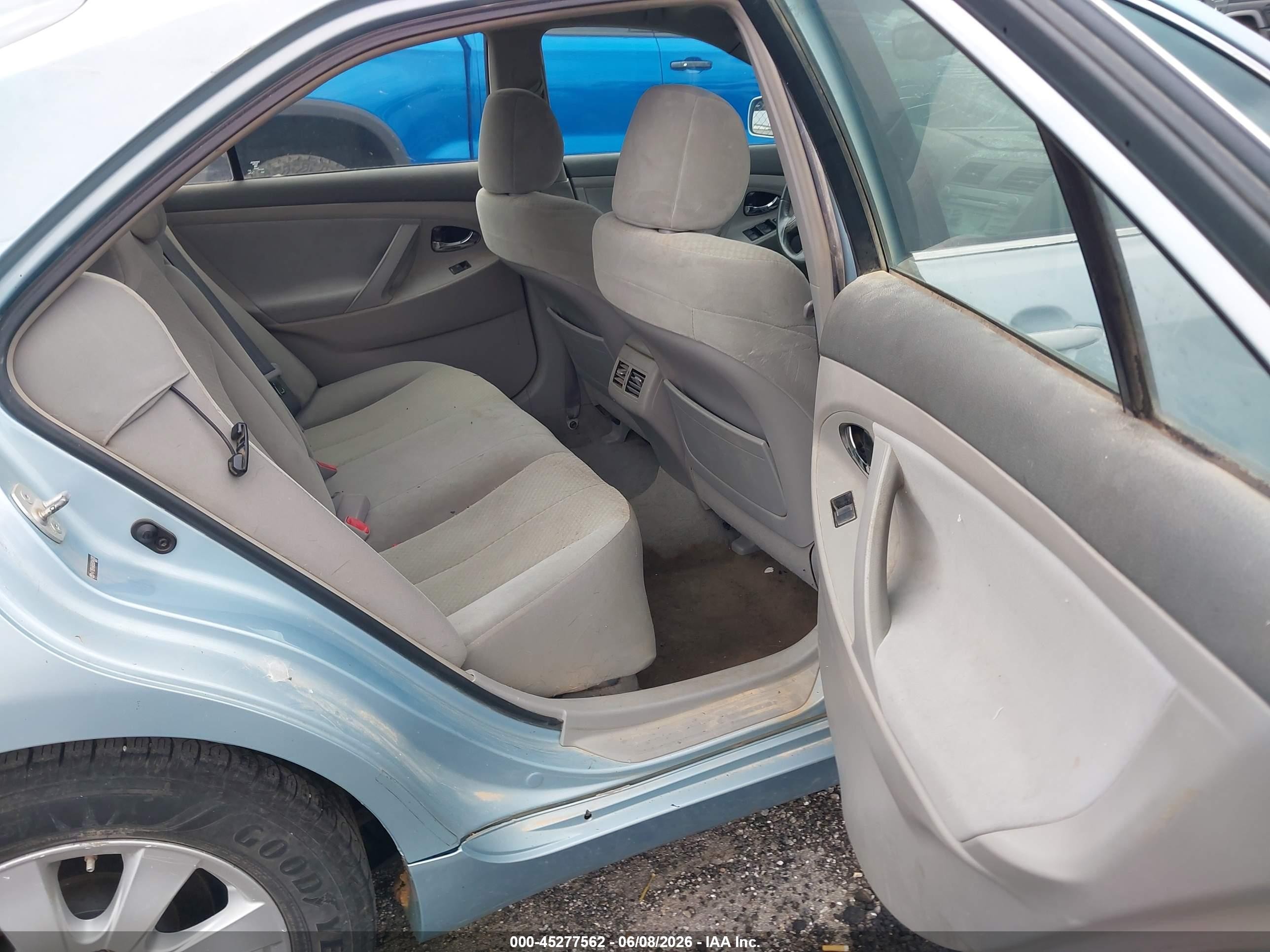 2008 Toyota Camry Hybrid   Light Blue vin: 4T1BB46K68U046080