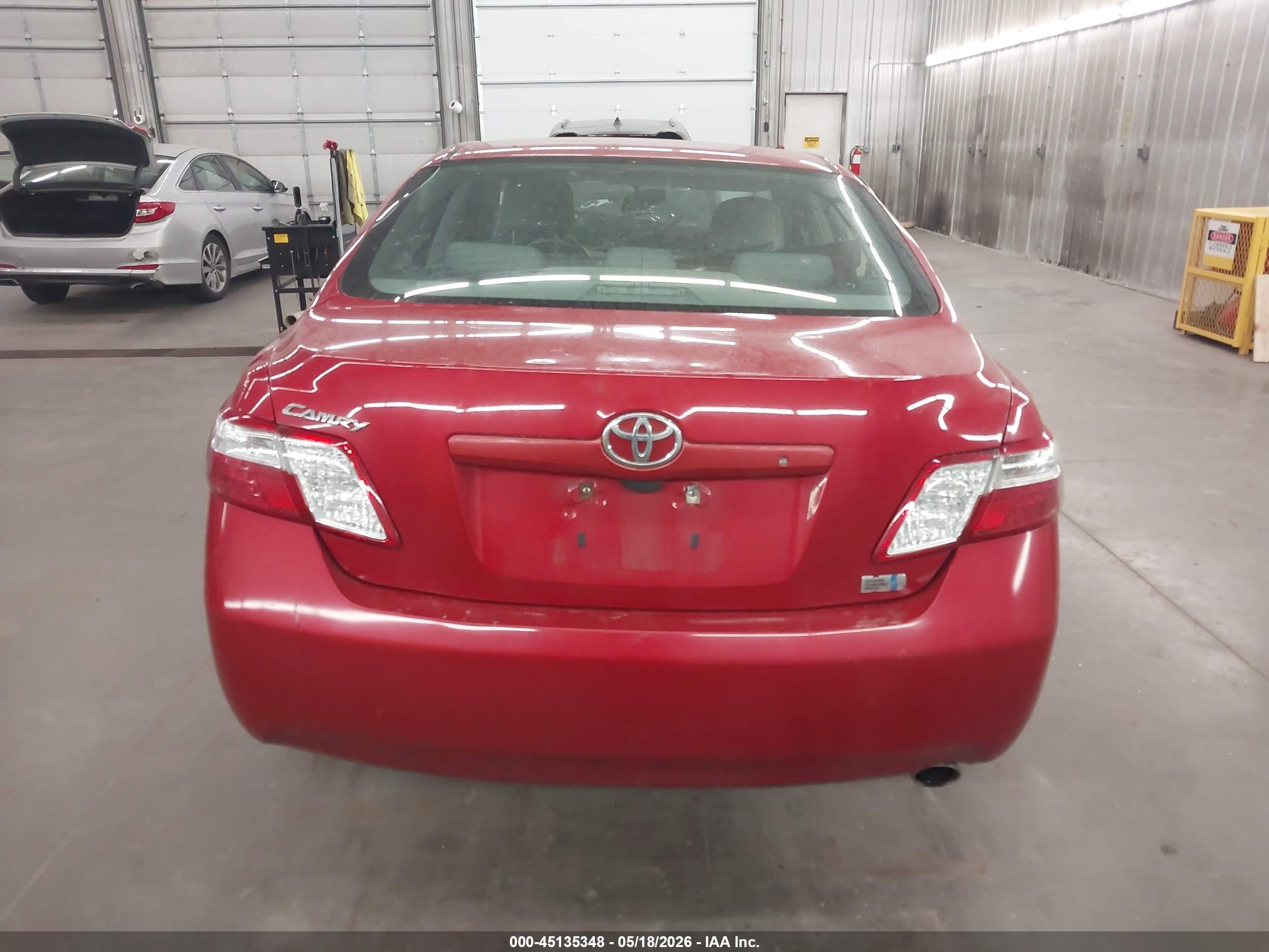 2009 Toyota Camry Hybrid   Red vin: 4T1BB46K69U071501