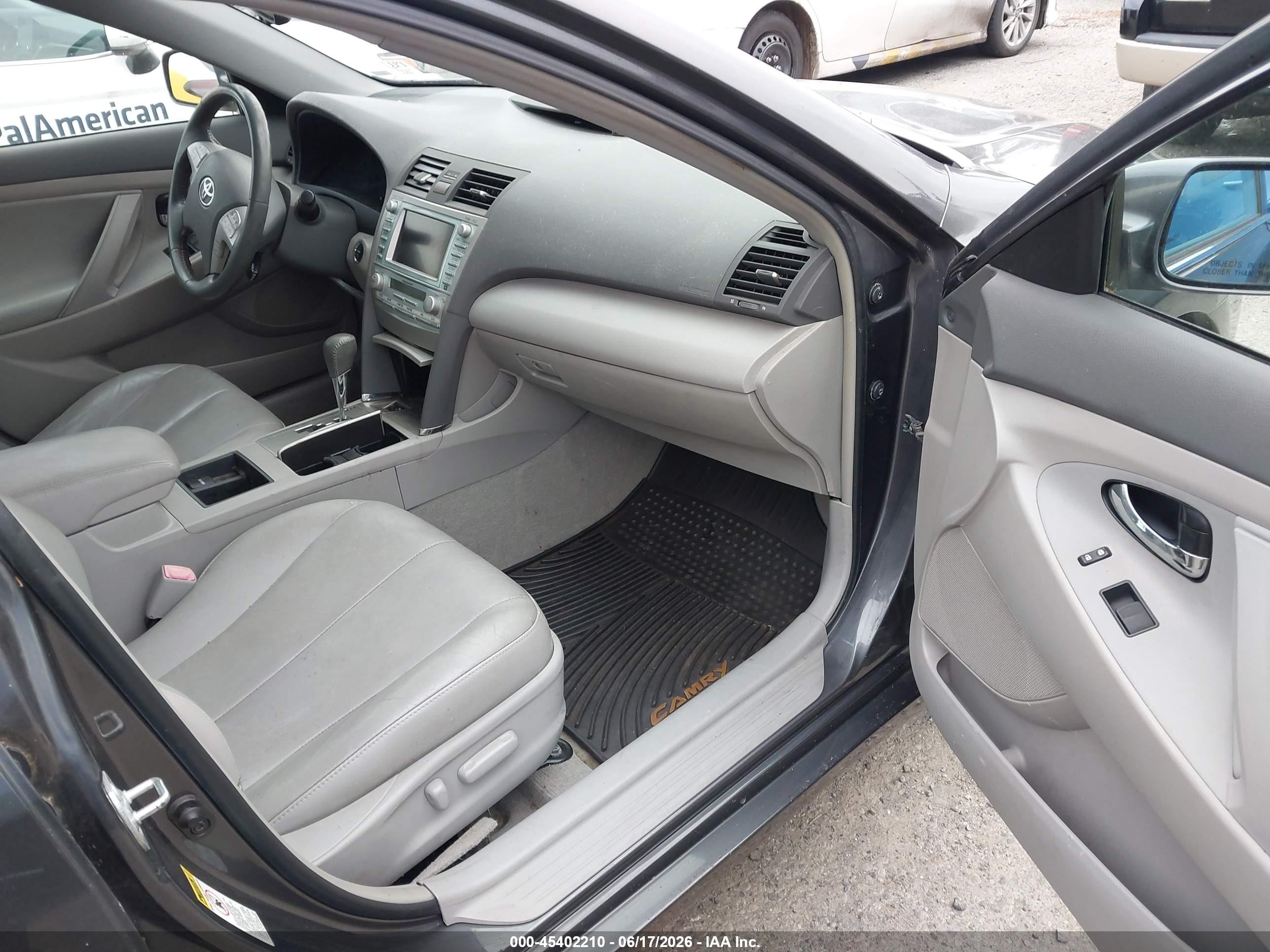 2009 Toyota Camry Hybrid   Gray vin: 4T1BB46K69U087097