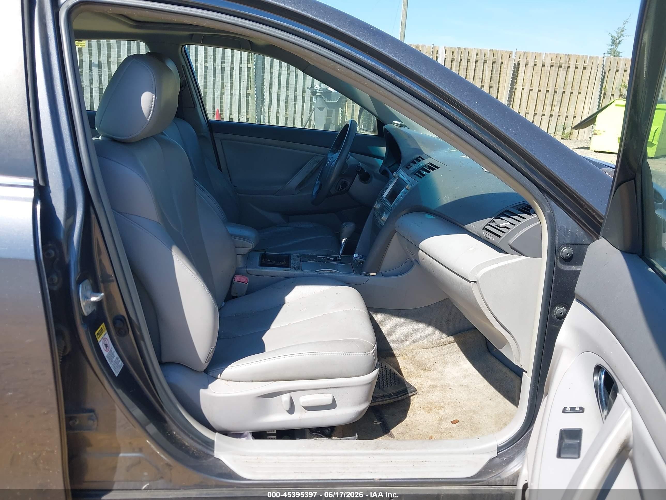 2009 Toyota Camry Hybrid   Серый vin: 4T1BB46K69U095281