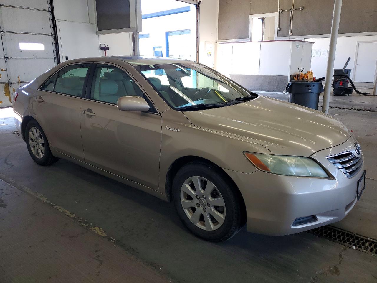 2007 Toyota Camry Hybrid Gold vin: 4T1BB46K77U006668