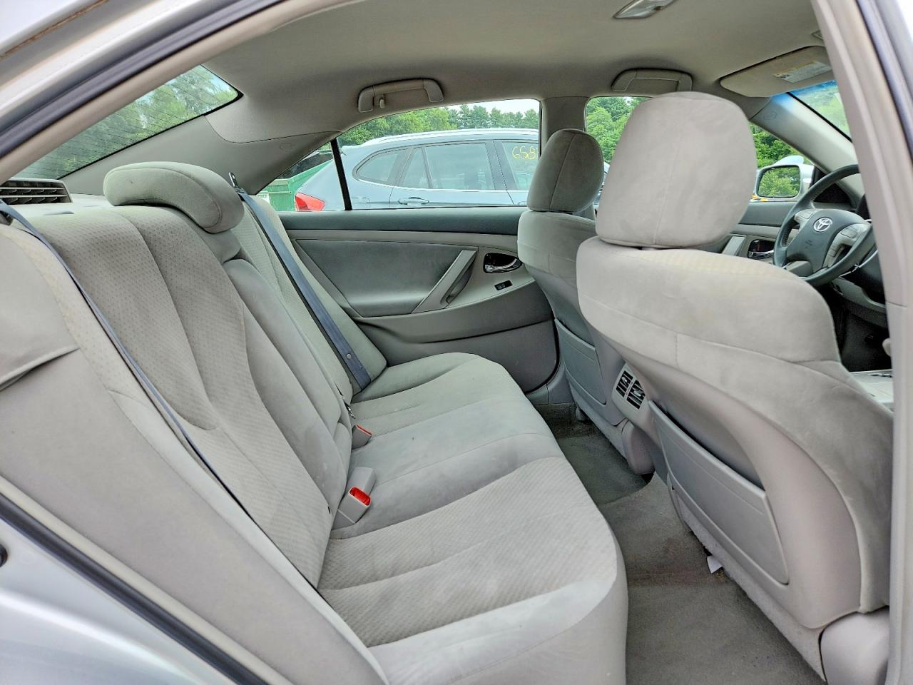 2007 Toyota Camry Hybrid Silver vin: 4T1BB46K77U023471