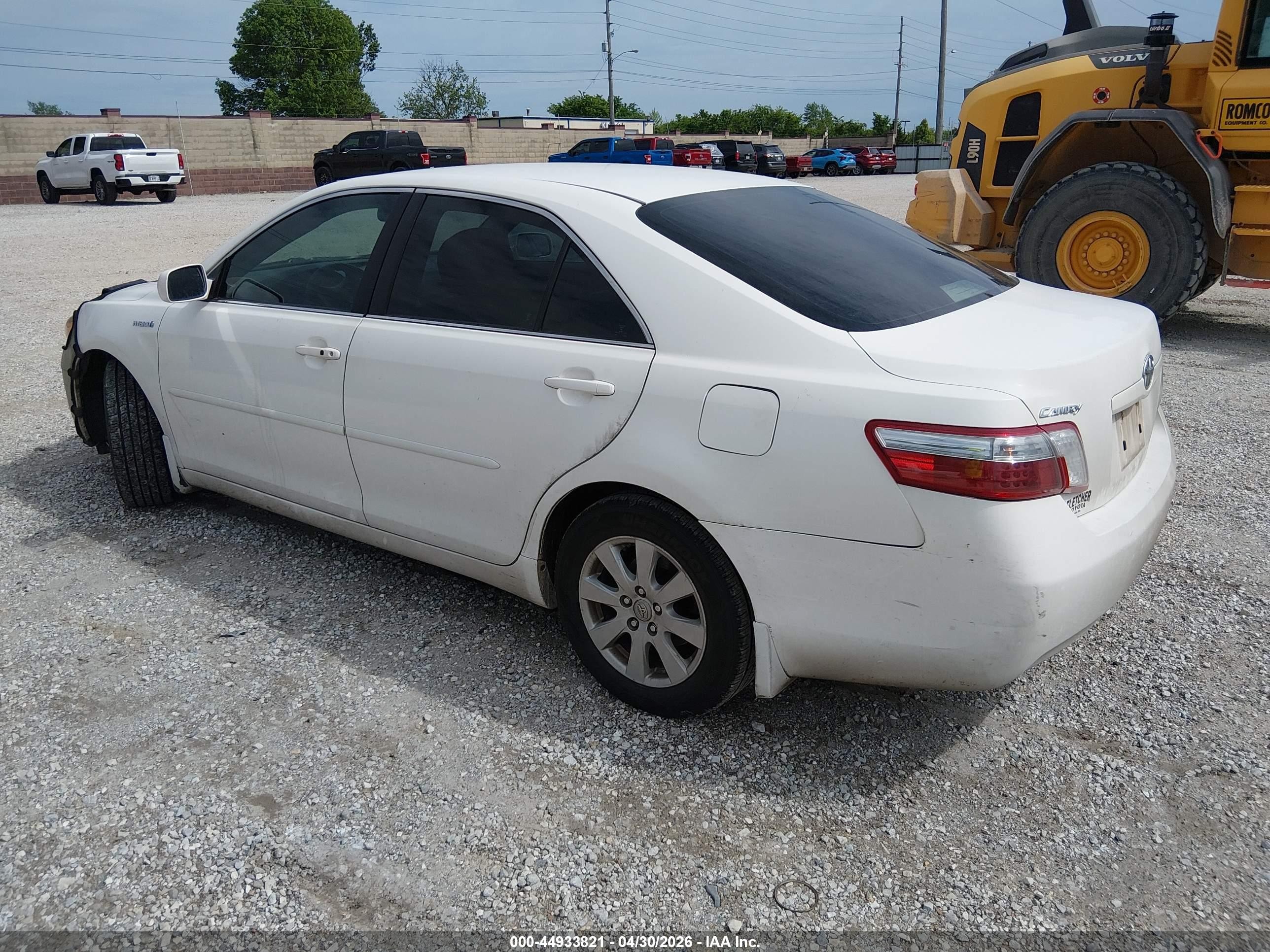 2007 Toyota Camry Hybrid   White vin: 4T1BB46K77U024863