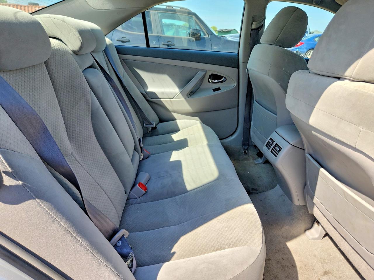 2008 Toyota Camry Hybrid Silver vin: 4T1BB46K78U035010
