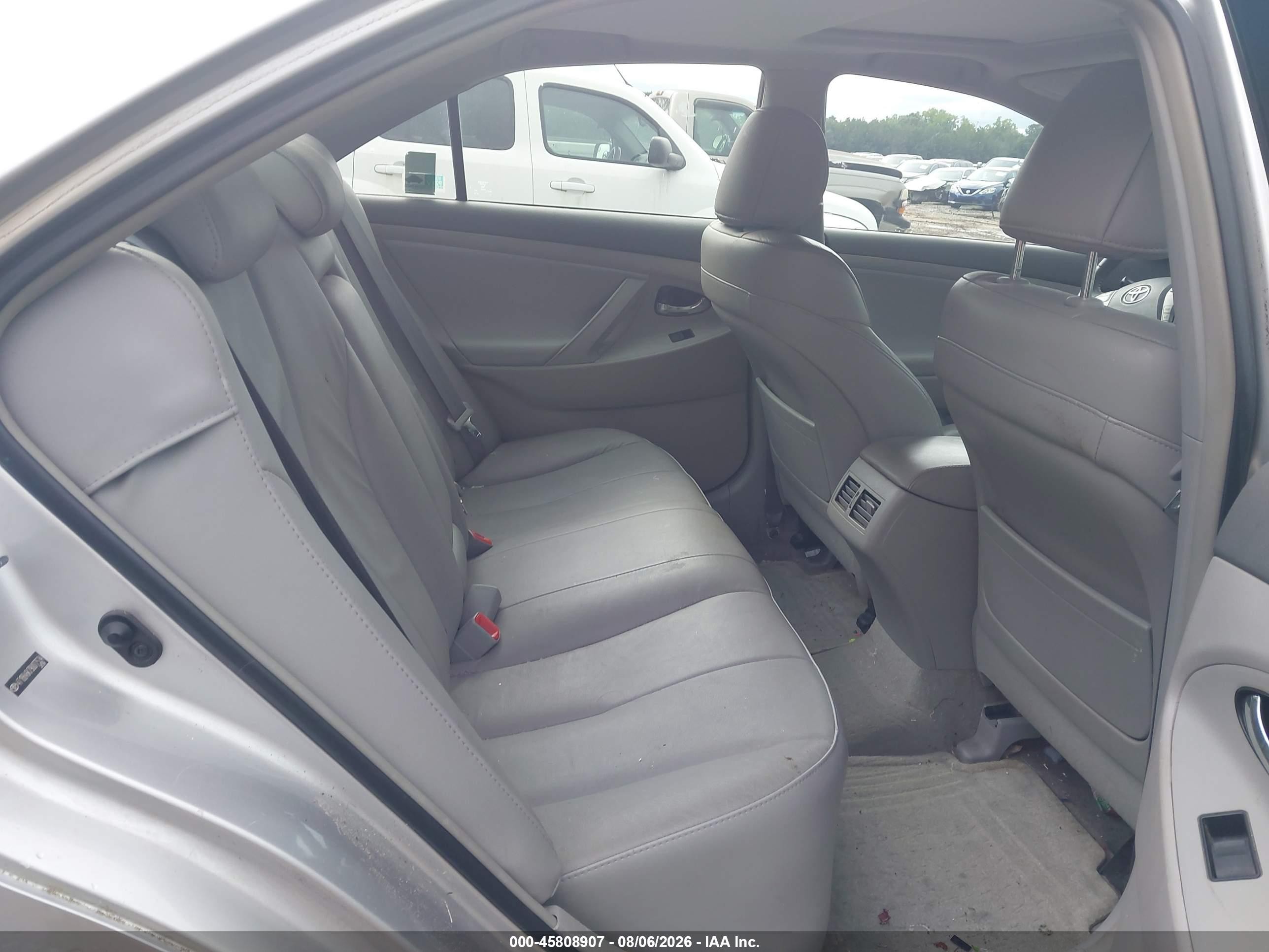 2009 Toyota Camry Hybrid   Silver vin: 4T1BB46K79U077534