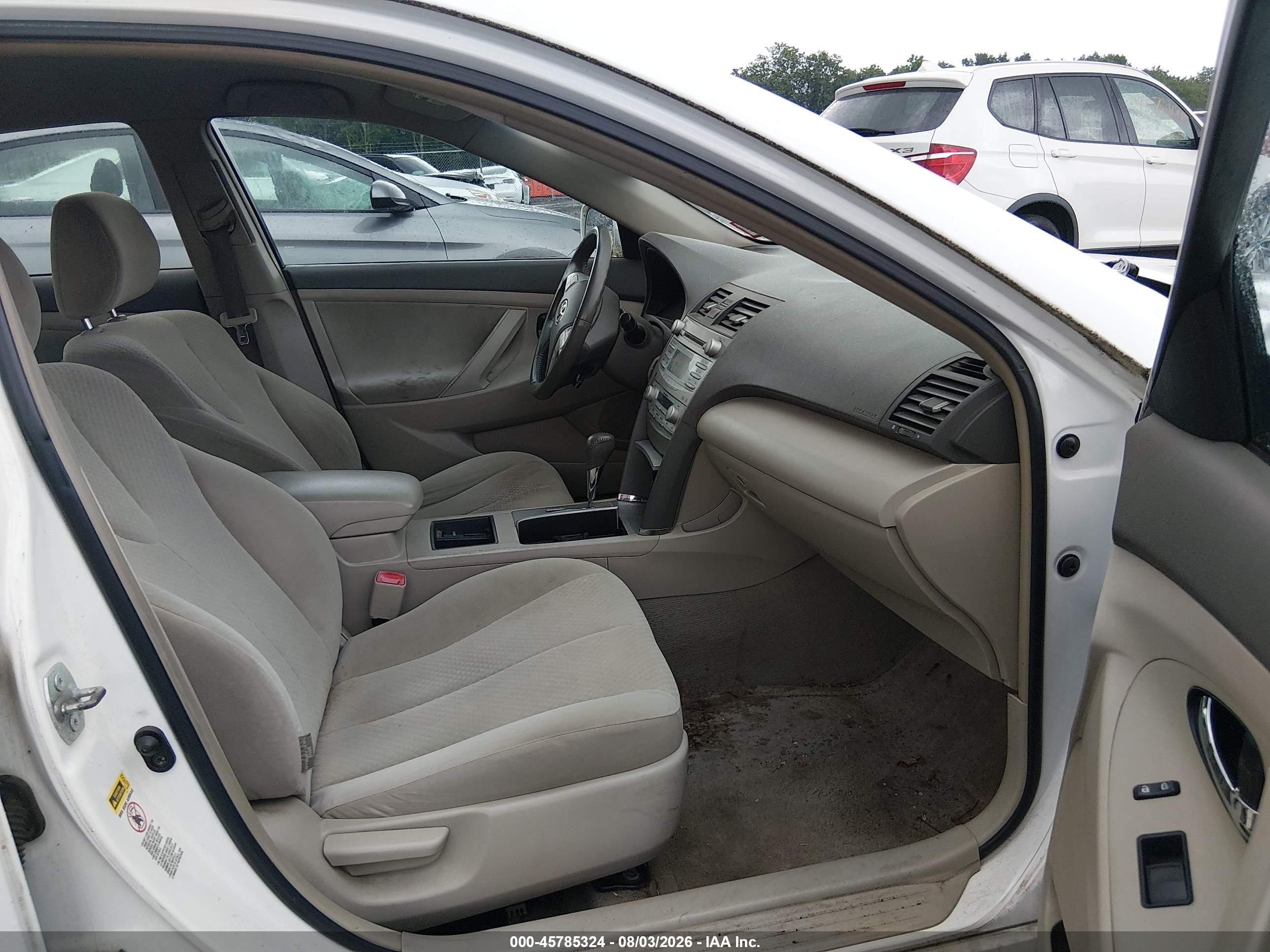 2009 Toyota Camry Hybrid   White vin: 4T1BB46K79U085195