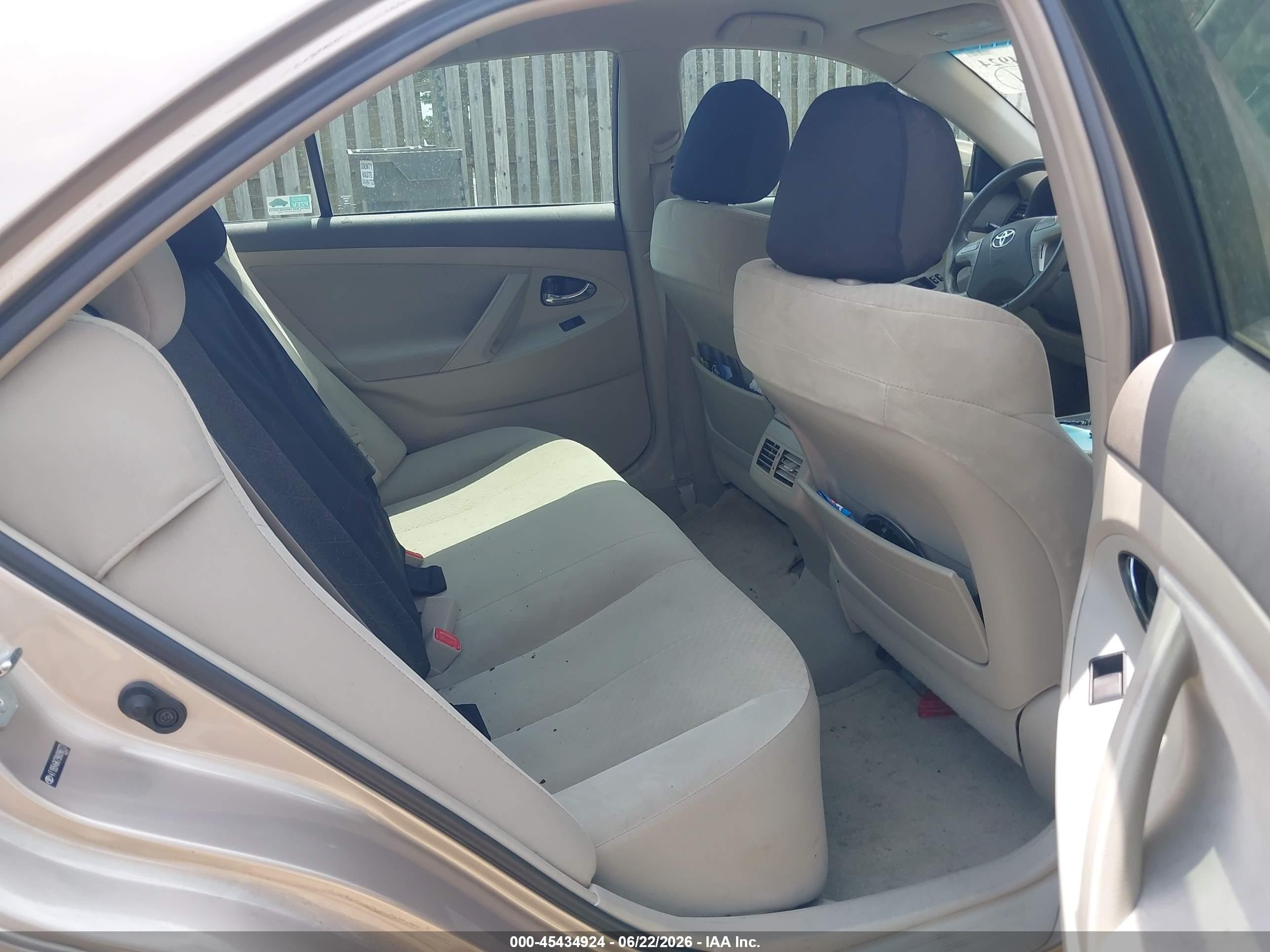 2009 Toyota Camry Hybrid   Beige vin: 4T1BB46K79U098772