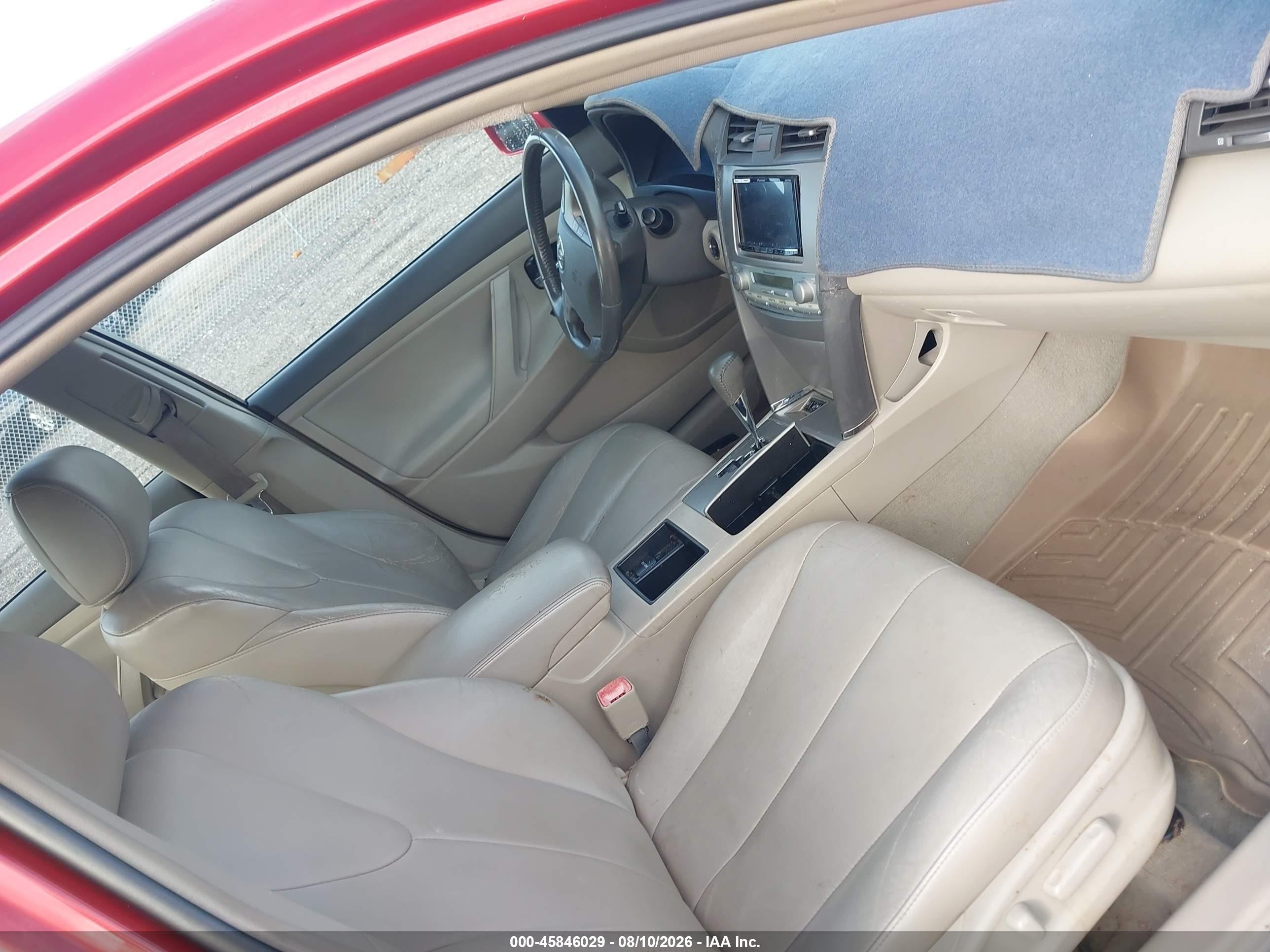 2009 Toyota Camry Hybrid   Red vin: 4T1BB46K89U085853