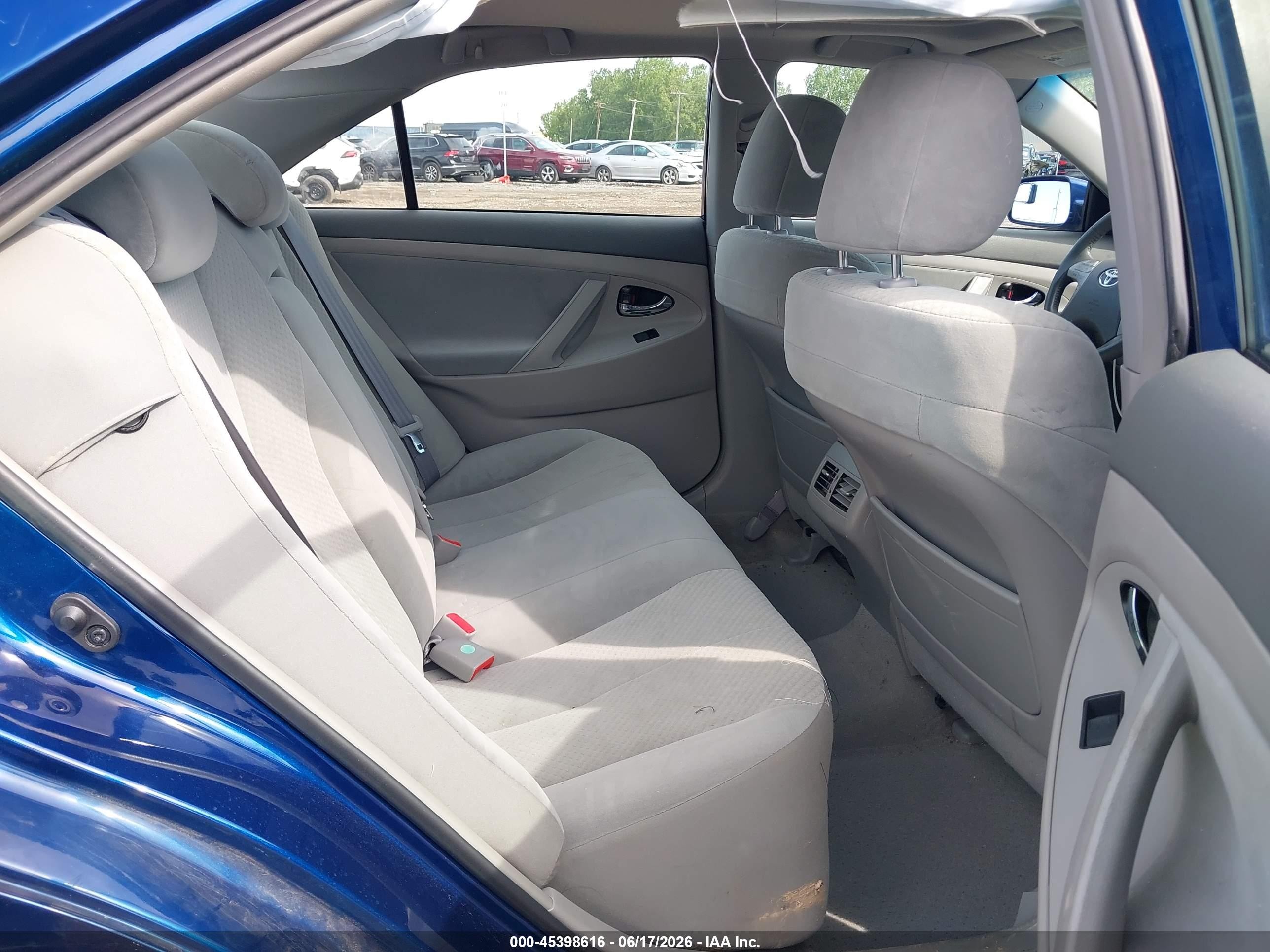 2009 Toyota Camry Hybrid   Blue vin: 4T1BB46K89U097792