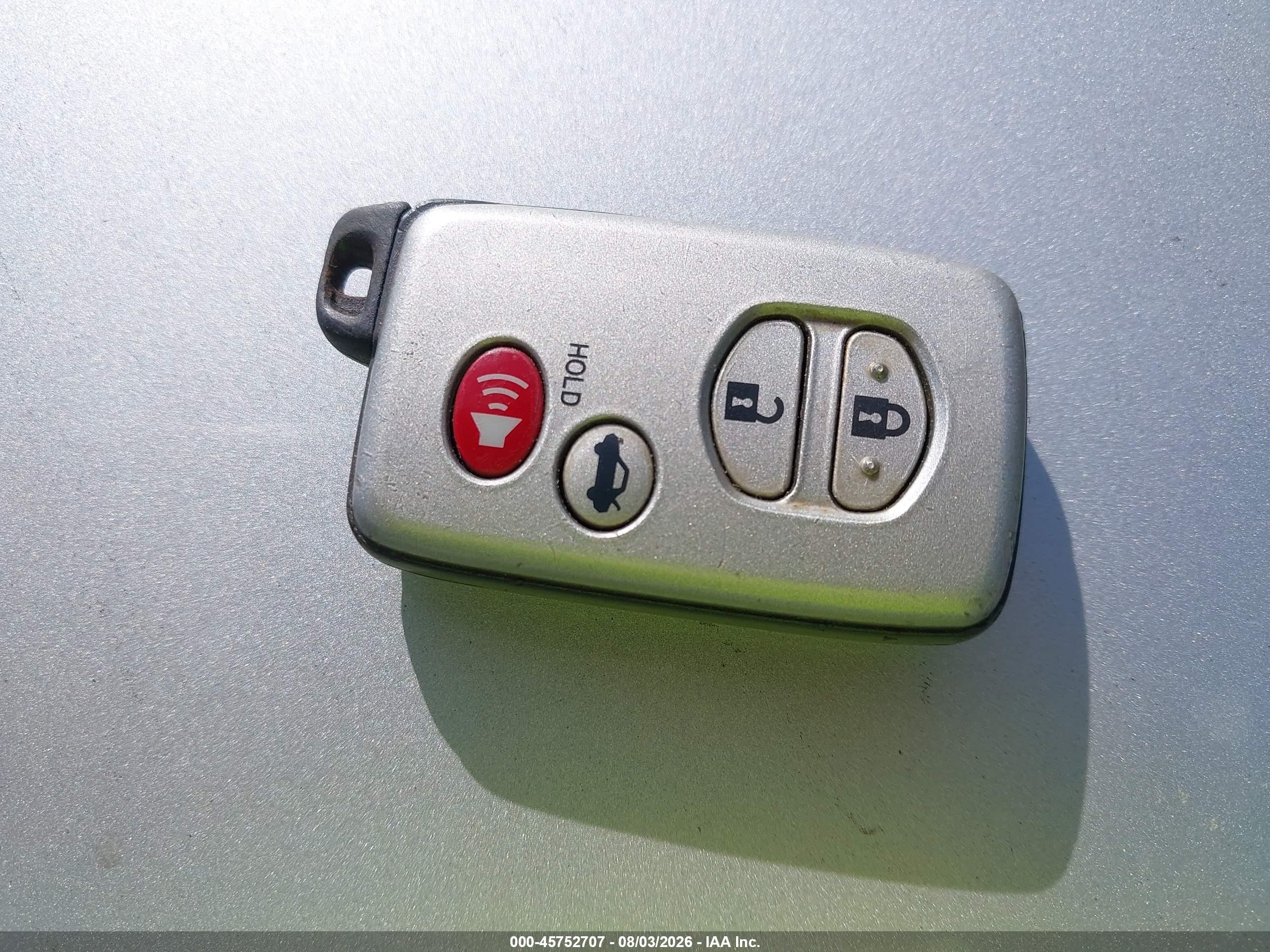 2008 Toyota Camry Hybrid   Серебряный vin: 4T1BB46K98U048602