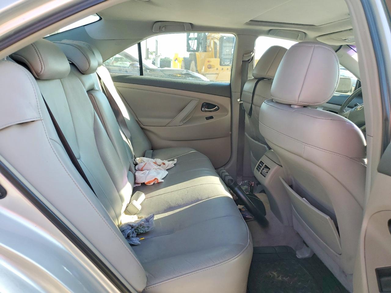 2008 Toyota Camry Hybrid Silver vin: 4T1BB46K98U060605