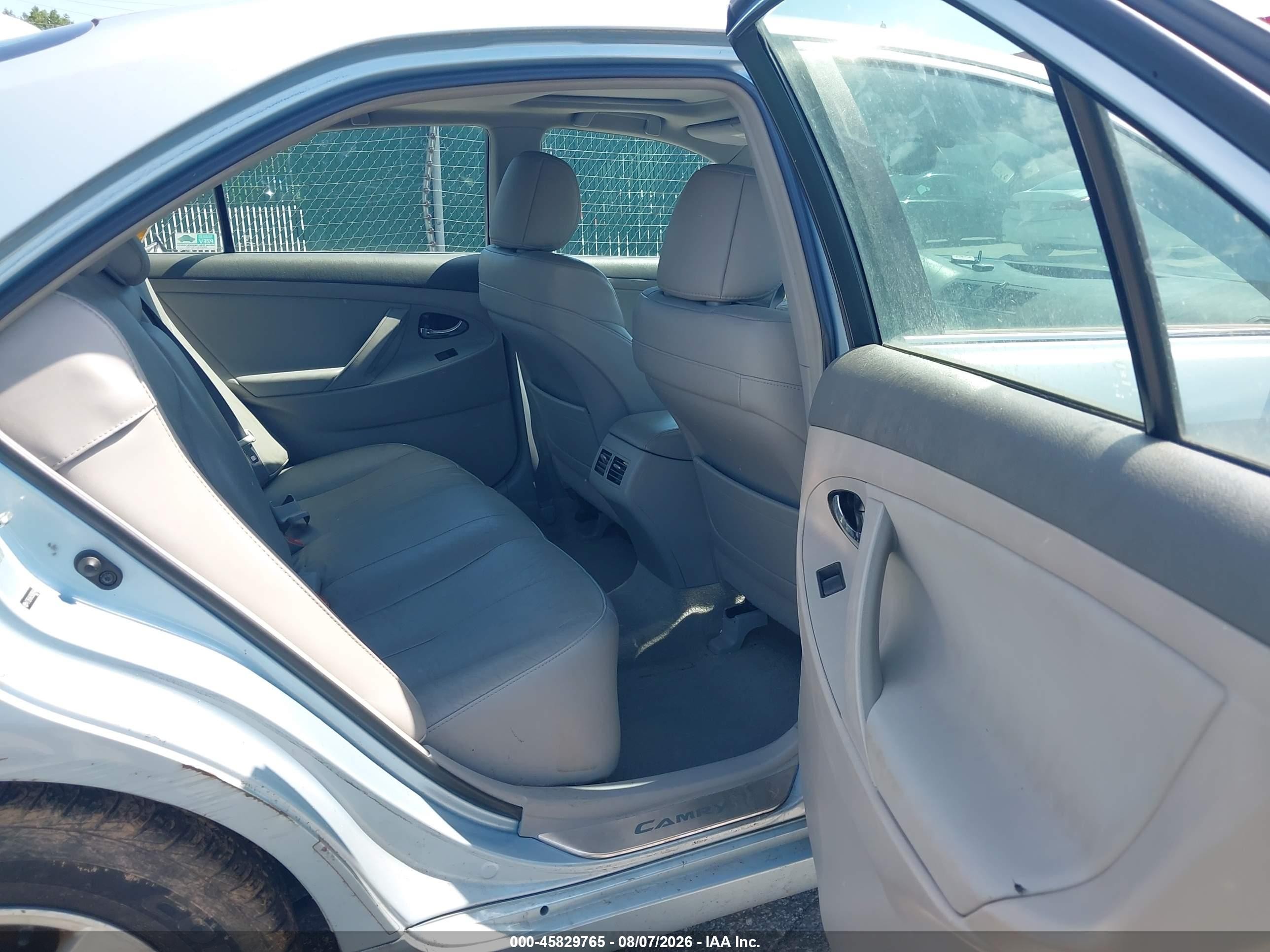 2009 Toyota Camry Hybrid   Light Blue vin: 4T1BB46K99U088048