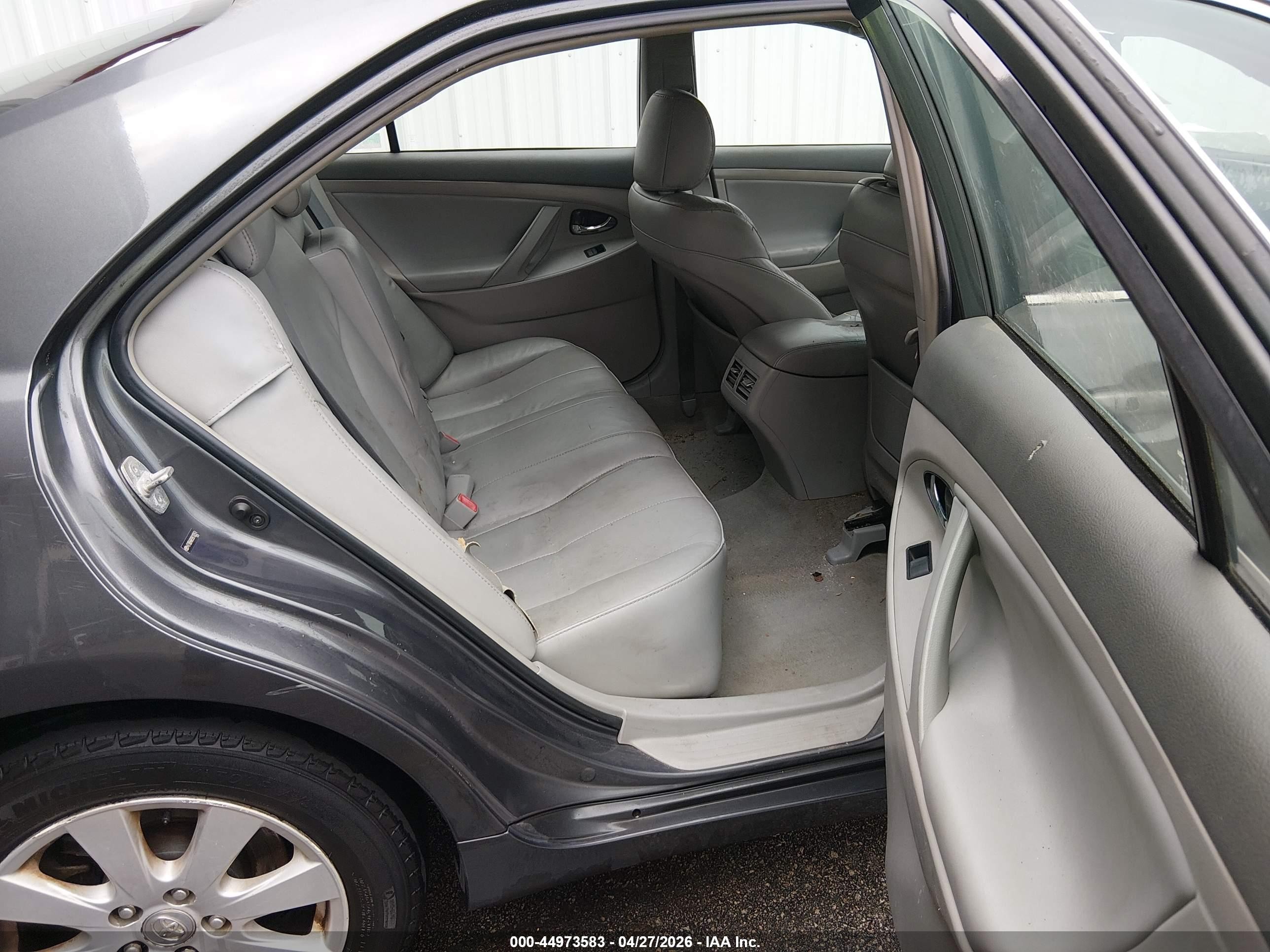 2009 Toyota Camry Hybrid   Серый vin: 4T1BB46K99U100974