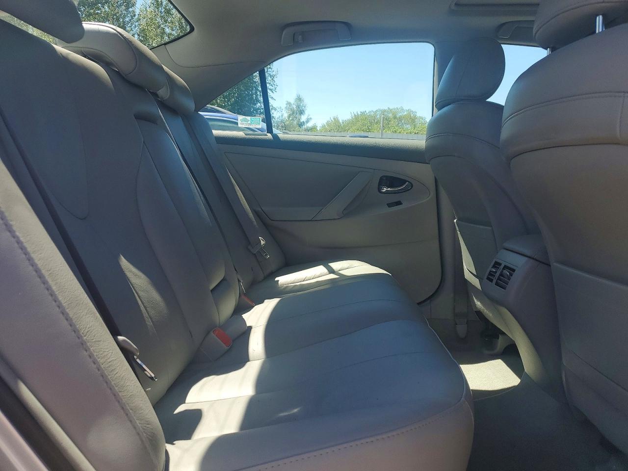 2008 Toyota Camry Hybrid Серебряный vin: 4T1BB46KX8U048513