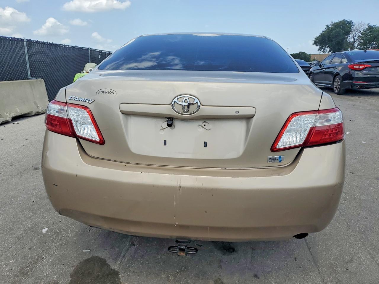 2008 Toyota Camry Hybrid Gold vin: 4T1BB46KX8U051184
