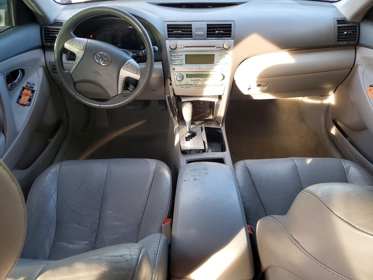 2008 Toyota Camry Hybrid Silver vin: 4T1BB46KX8U053906
