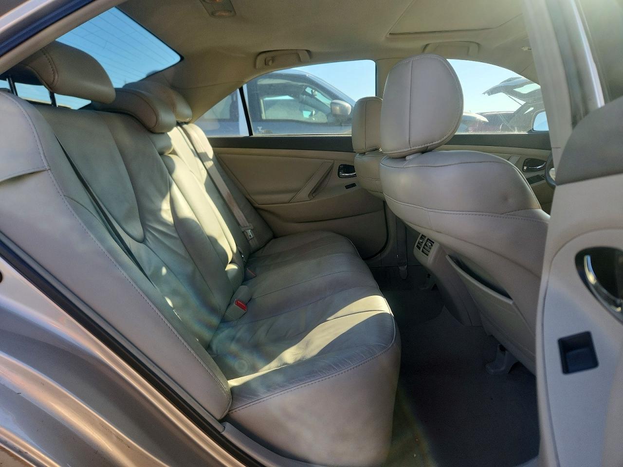 2009 Toyota Camry Hybrid Gold vin: 4T1BB46KX9U065958