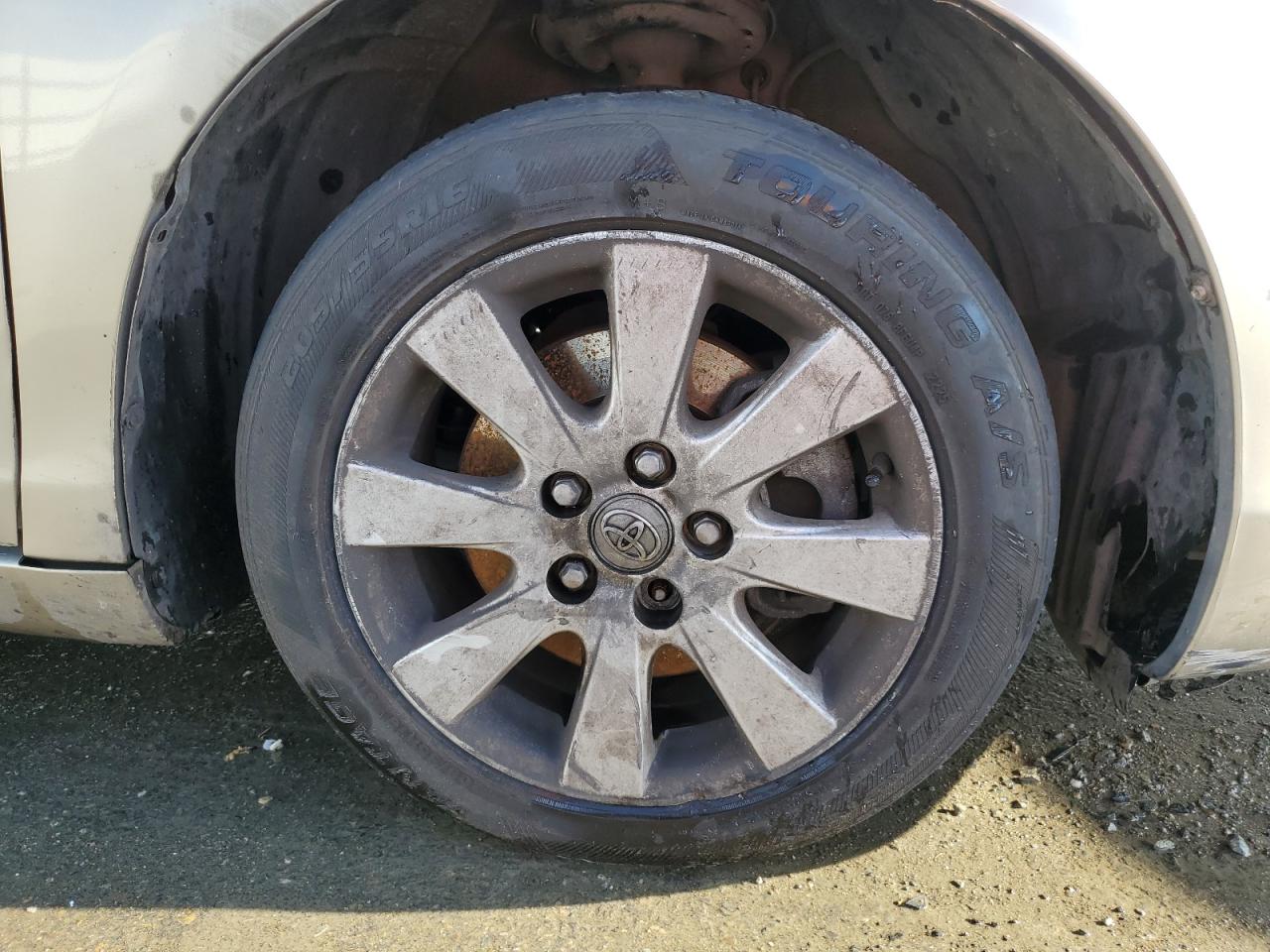 2009 Toyota Camry Hybrid Gold vin: 4T1BB46KX9U078306 Damage: Right Front Wheel, Curb Rash, > 12 Inches