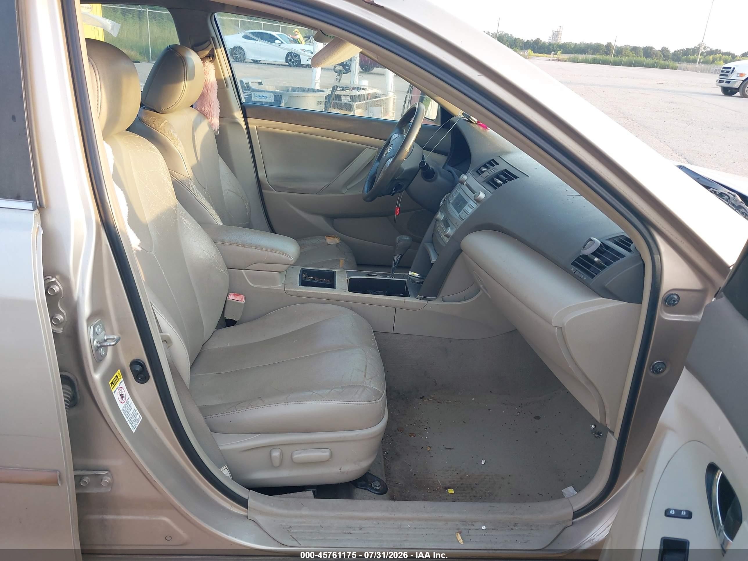 2009 Toyota Camry Hybrid   Beige vin: 4T1BB46KX9U087281