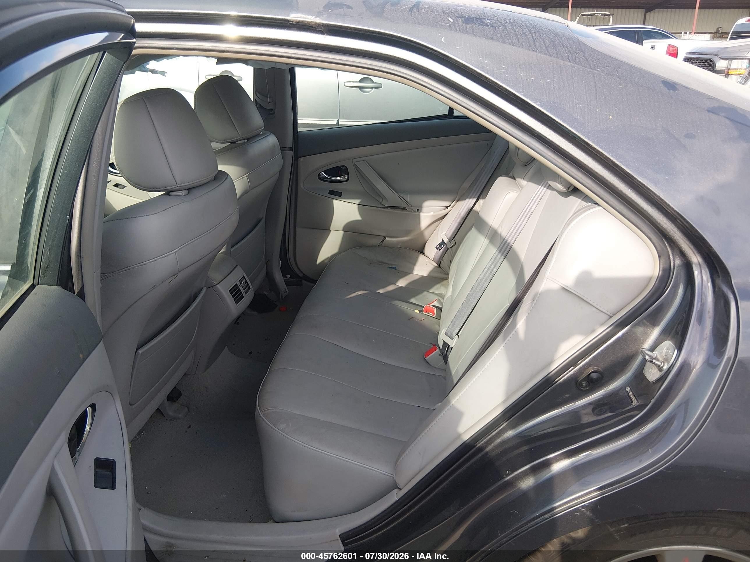 2009 Toyota Camry Hybrid   Gray vin: 4T1BB46KX9U099351