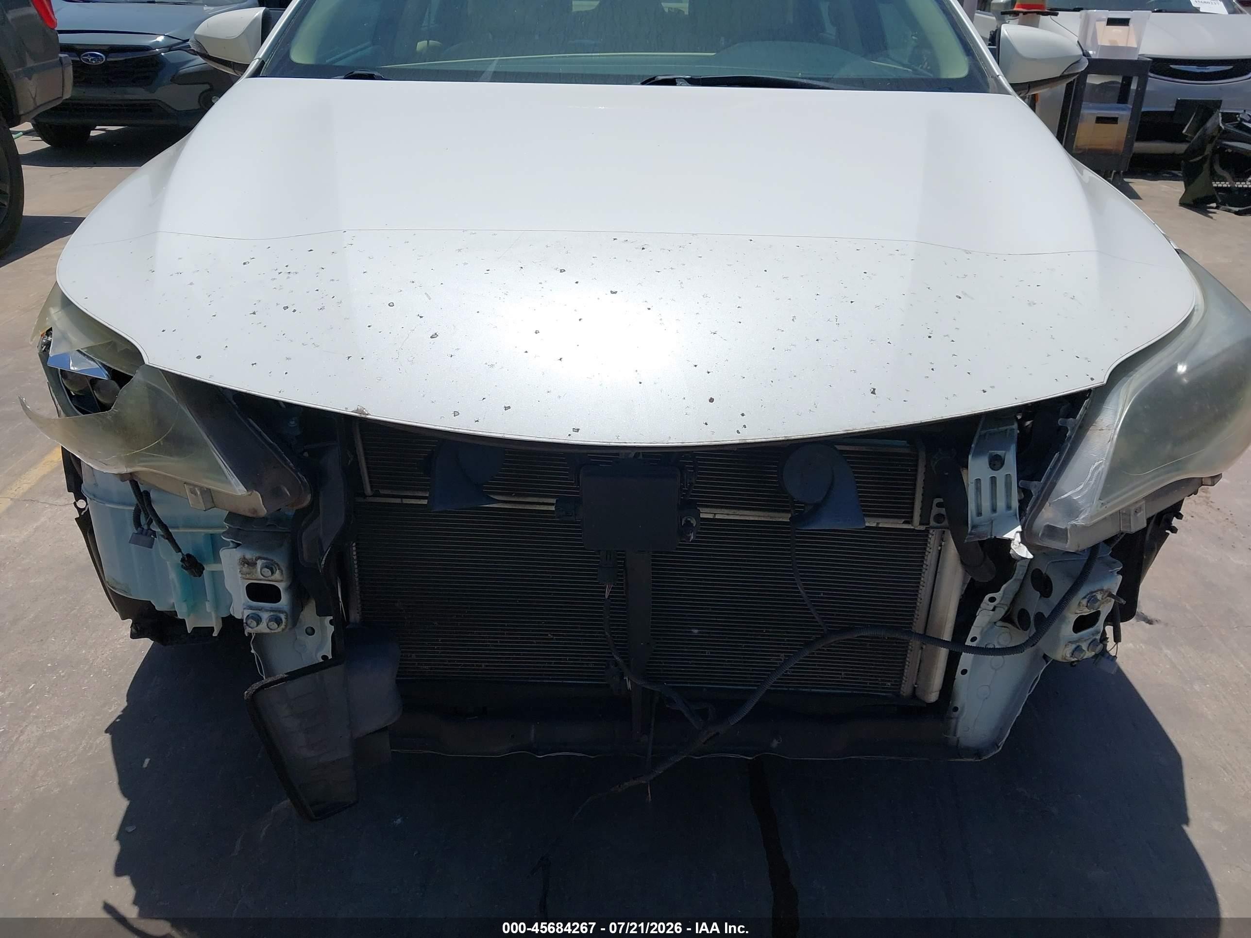 2014 Toyota Avalon Hybrid Limited White vin: 4T1BD1EB0EU023397